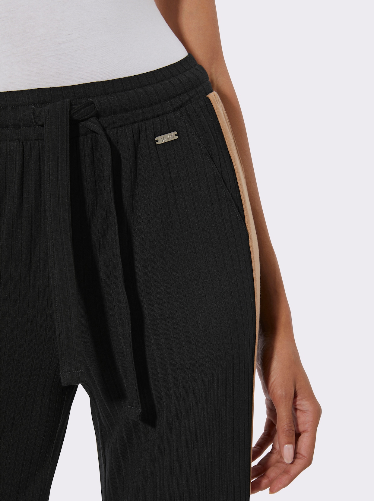 feel good Hose - schwarz-camel