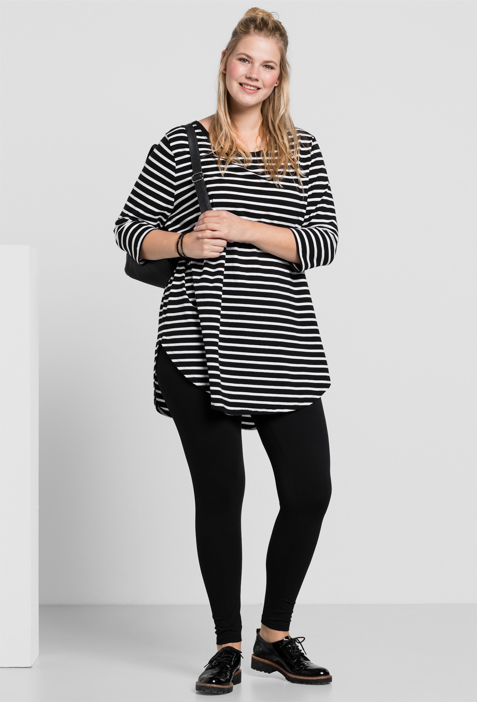 sheego Legging avec ceinture élastique - noir