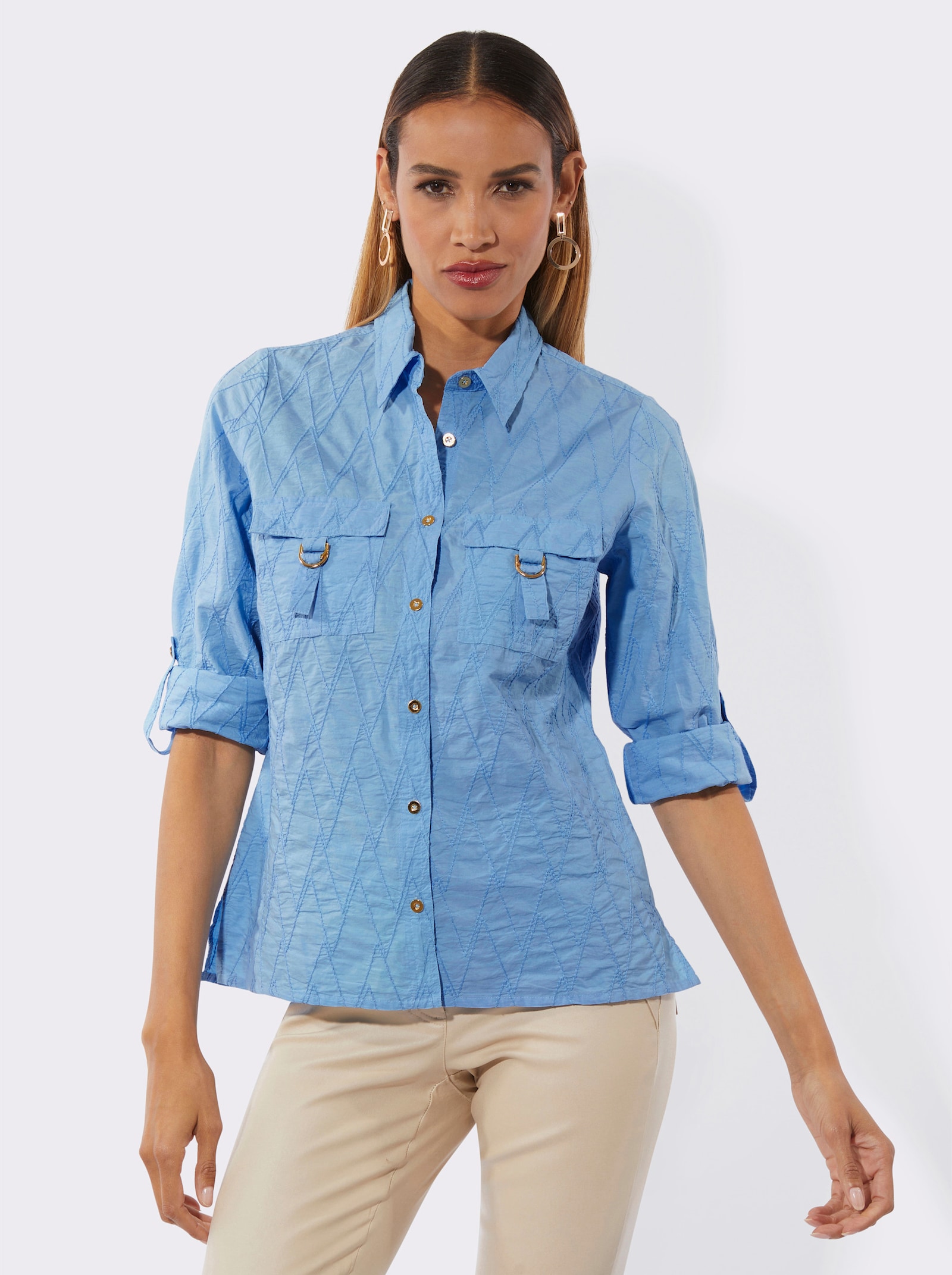 Baumwollbluse mit Lochstickerei - himmelblau