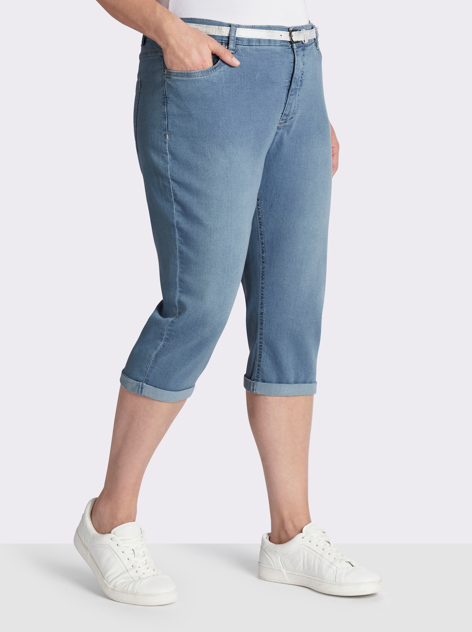  Caprijeans inklusive Gürtel - blue-bleached