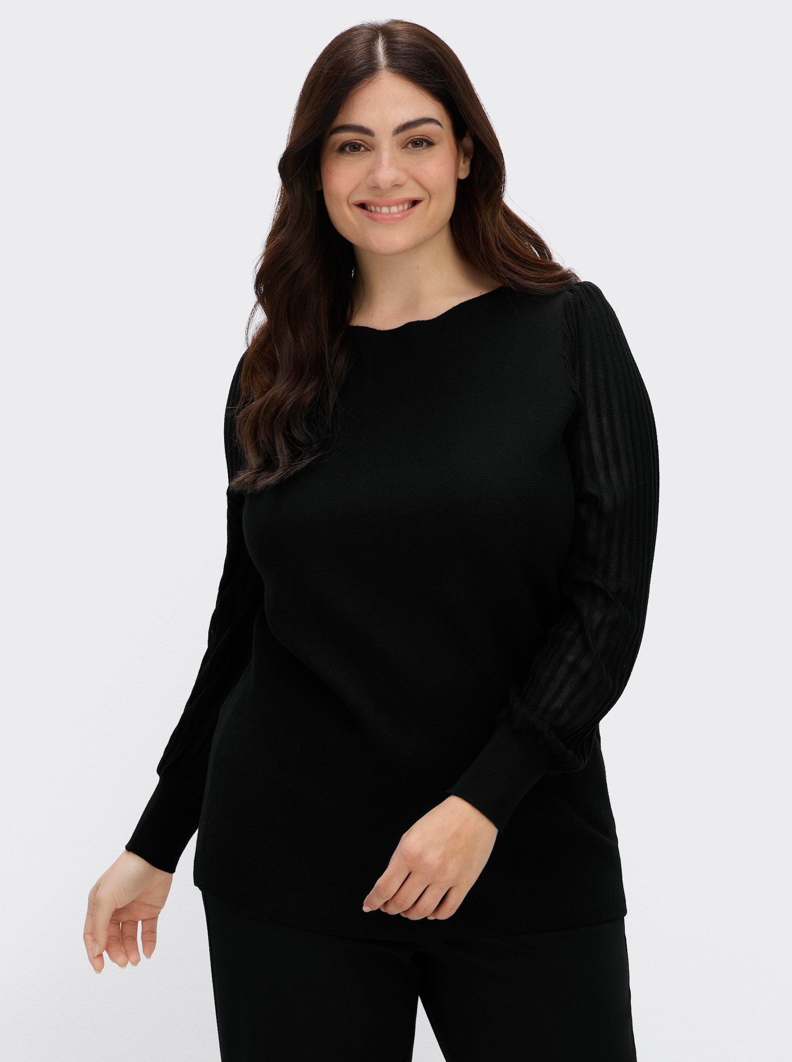 sheego Langarm-Pullover mit Ballonärmeln - schwarz