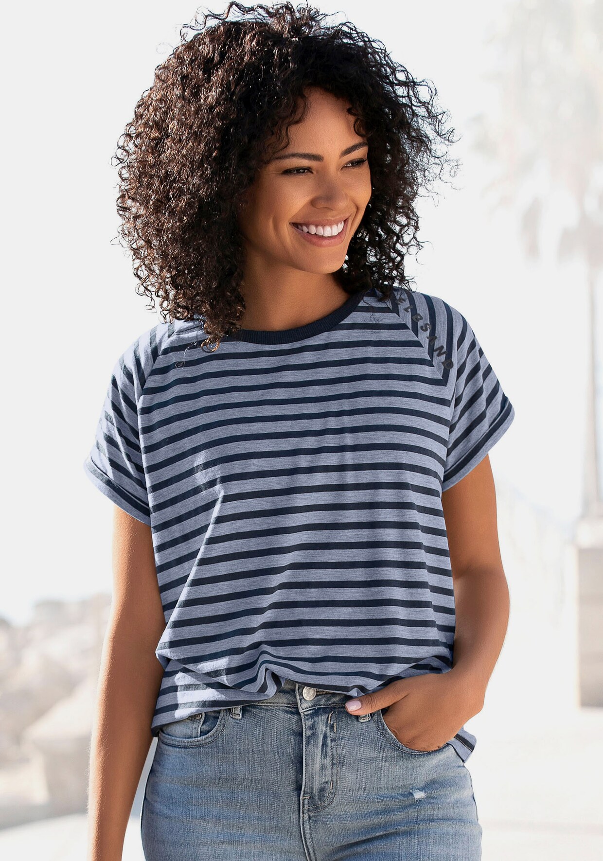 Elbsand Kurzarmshirt - blau-marine-gestreift