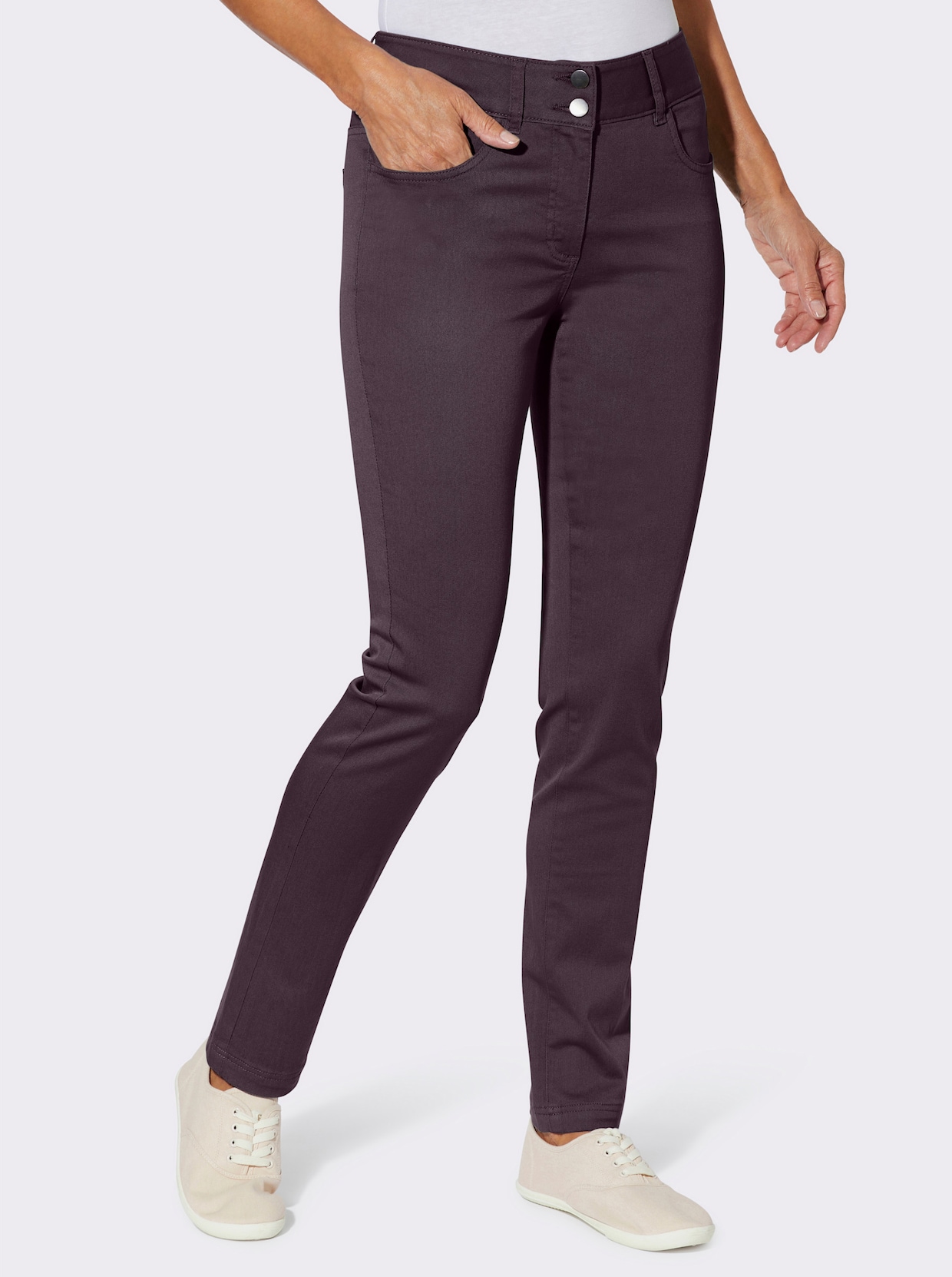 Jeans mit Stretch-Einsatz hinten - aubergine