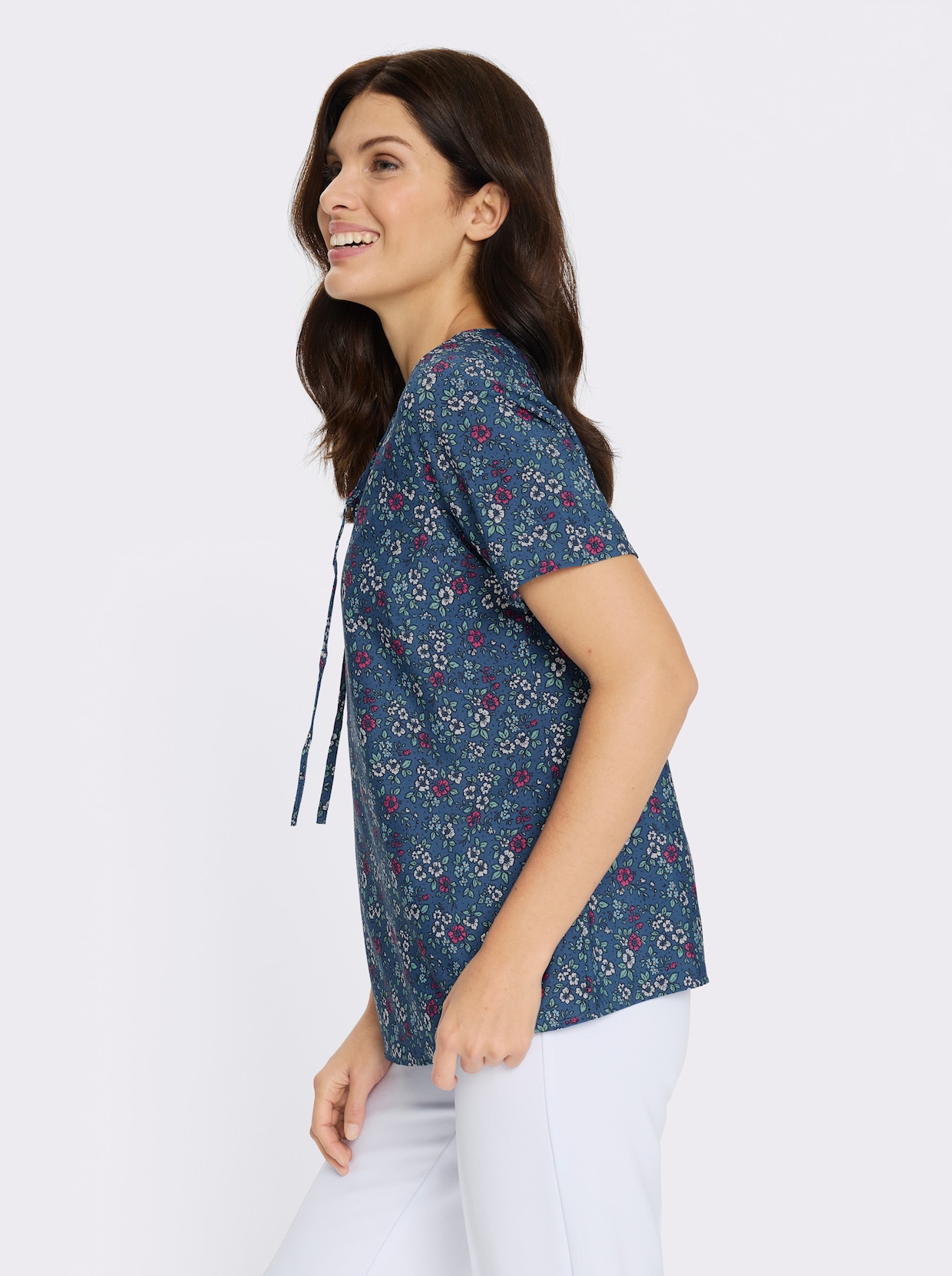 Schlupfbluse mit Millefleurs - jeansblau-fuchsia-bedruckt