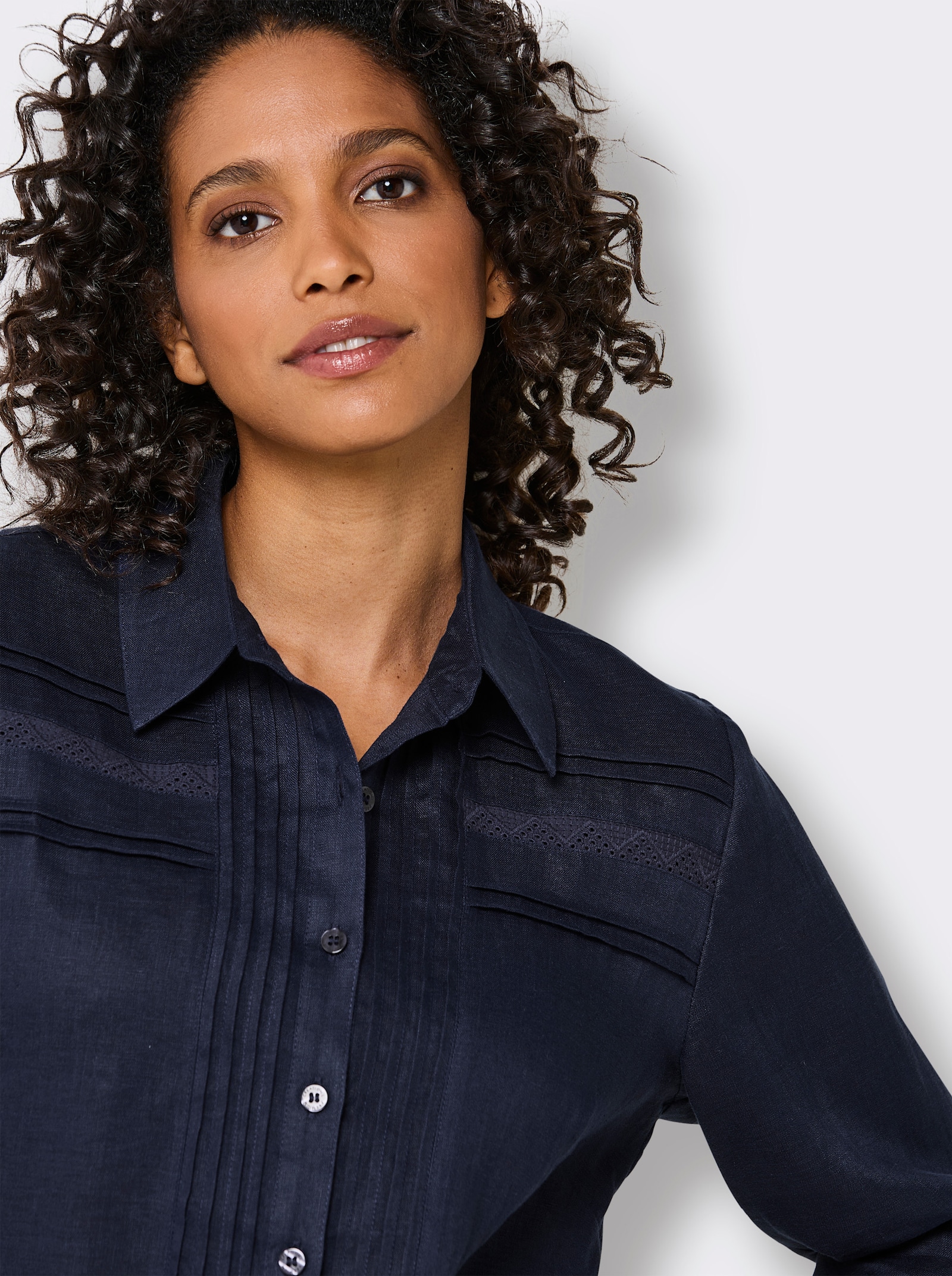 CREATION L PREMIUM Leinenbluse mit Spitze und Biesen - marine