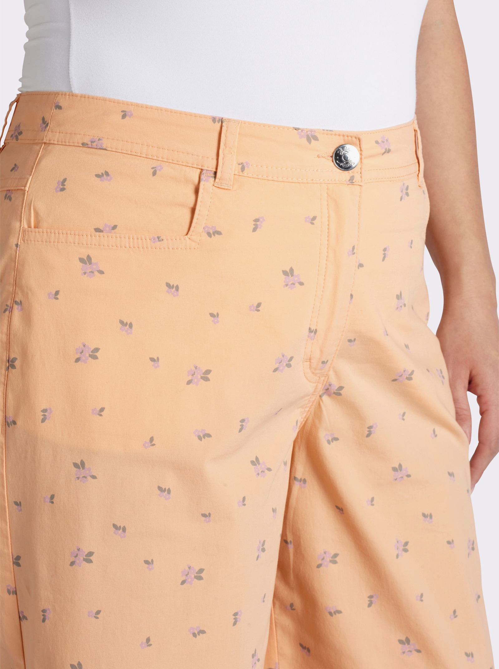 sheego Bermudas mit Minimalprint - apricot-steingrau-bedruckt