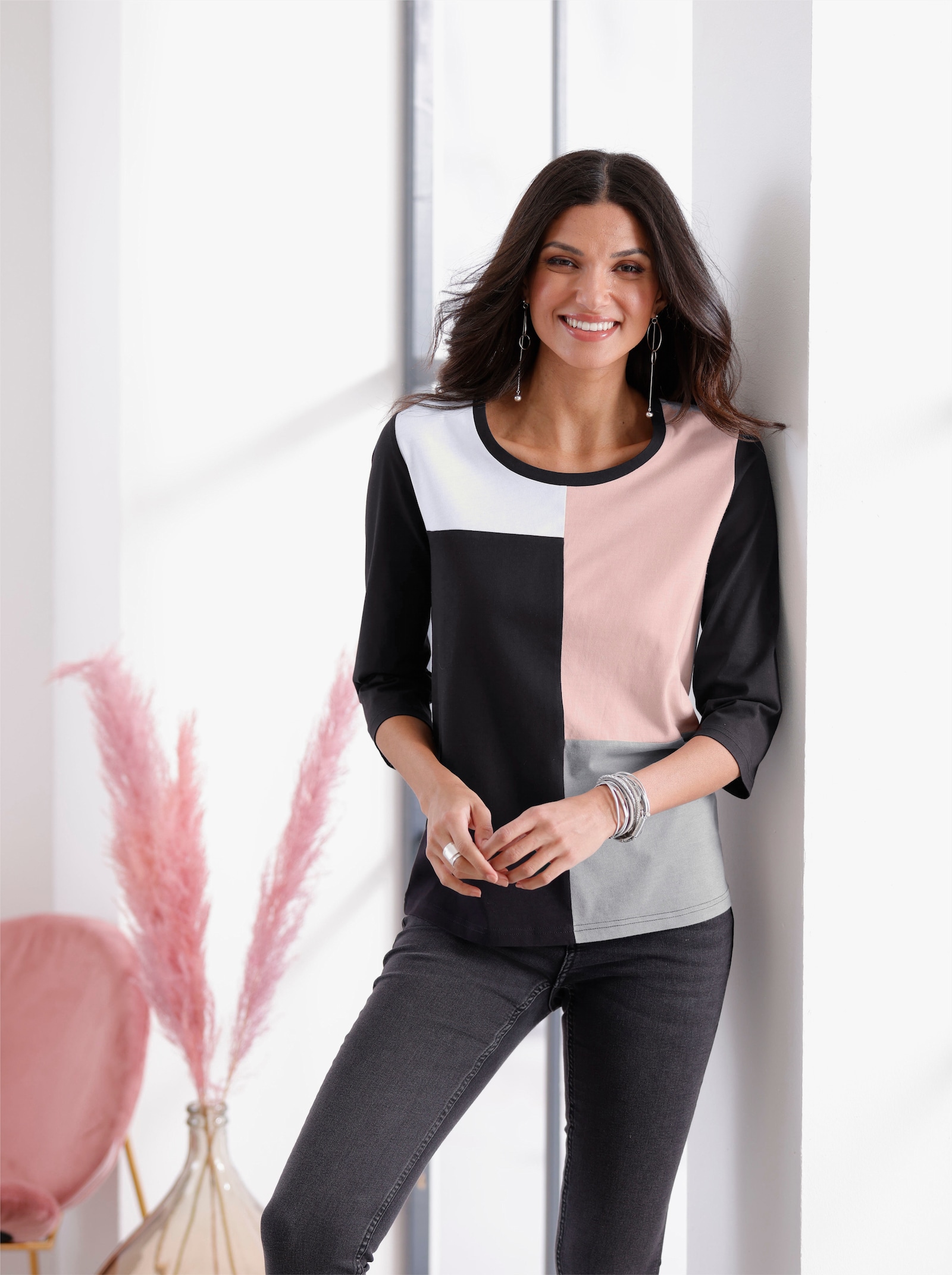 Langarmshirt mit Patchwork-Muster - schwarz-puder-gemustert