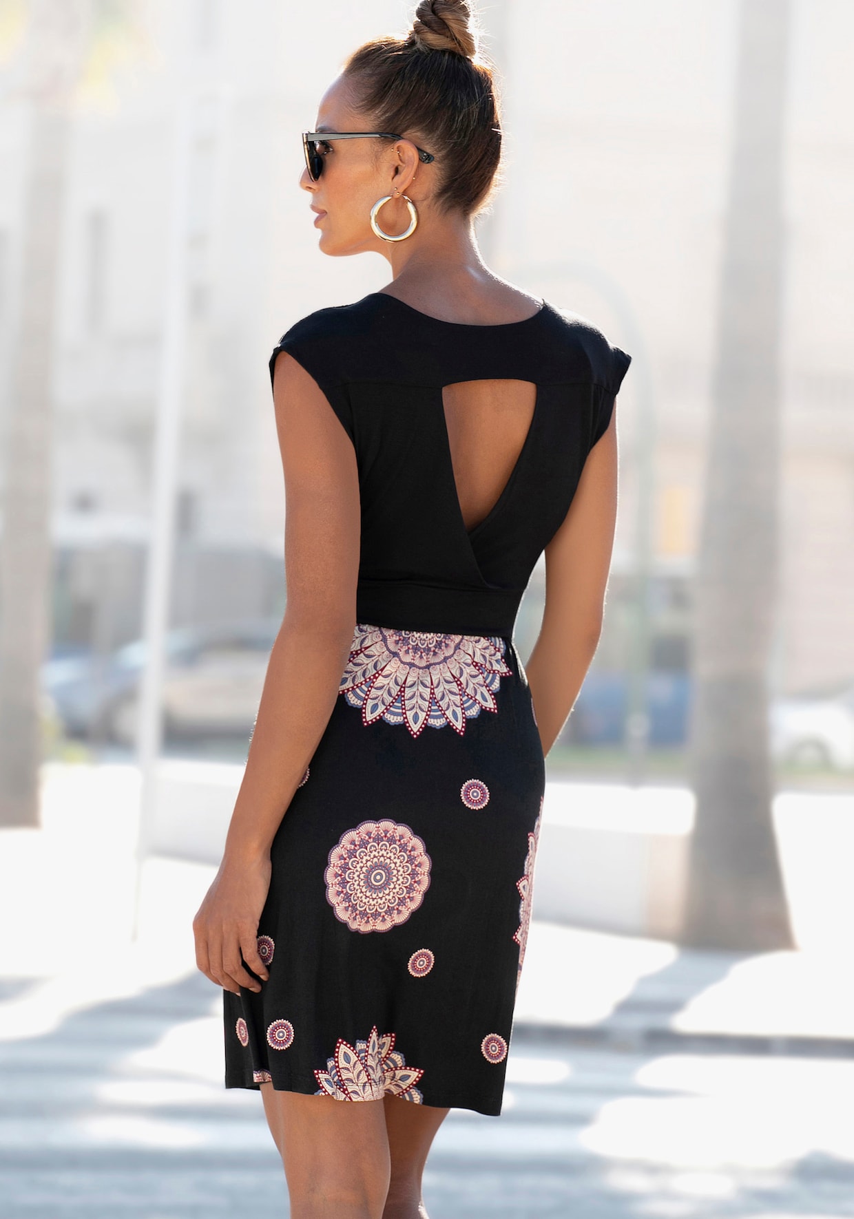 Beachtime Sommerkleid - schwarz-bedruckt