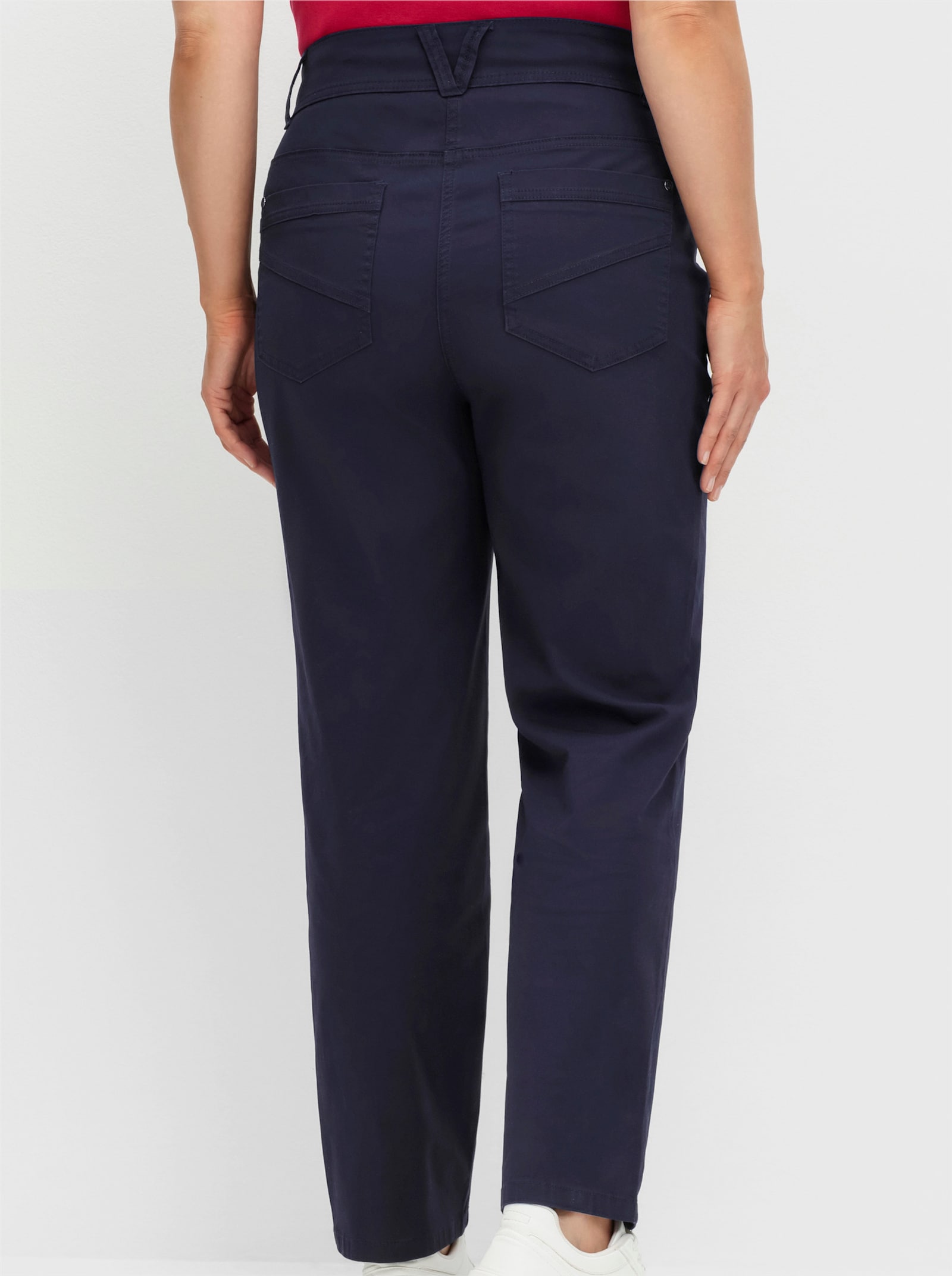 sheego Hose für kräftigere Oberschenkel - tiefblau