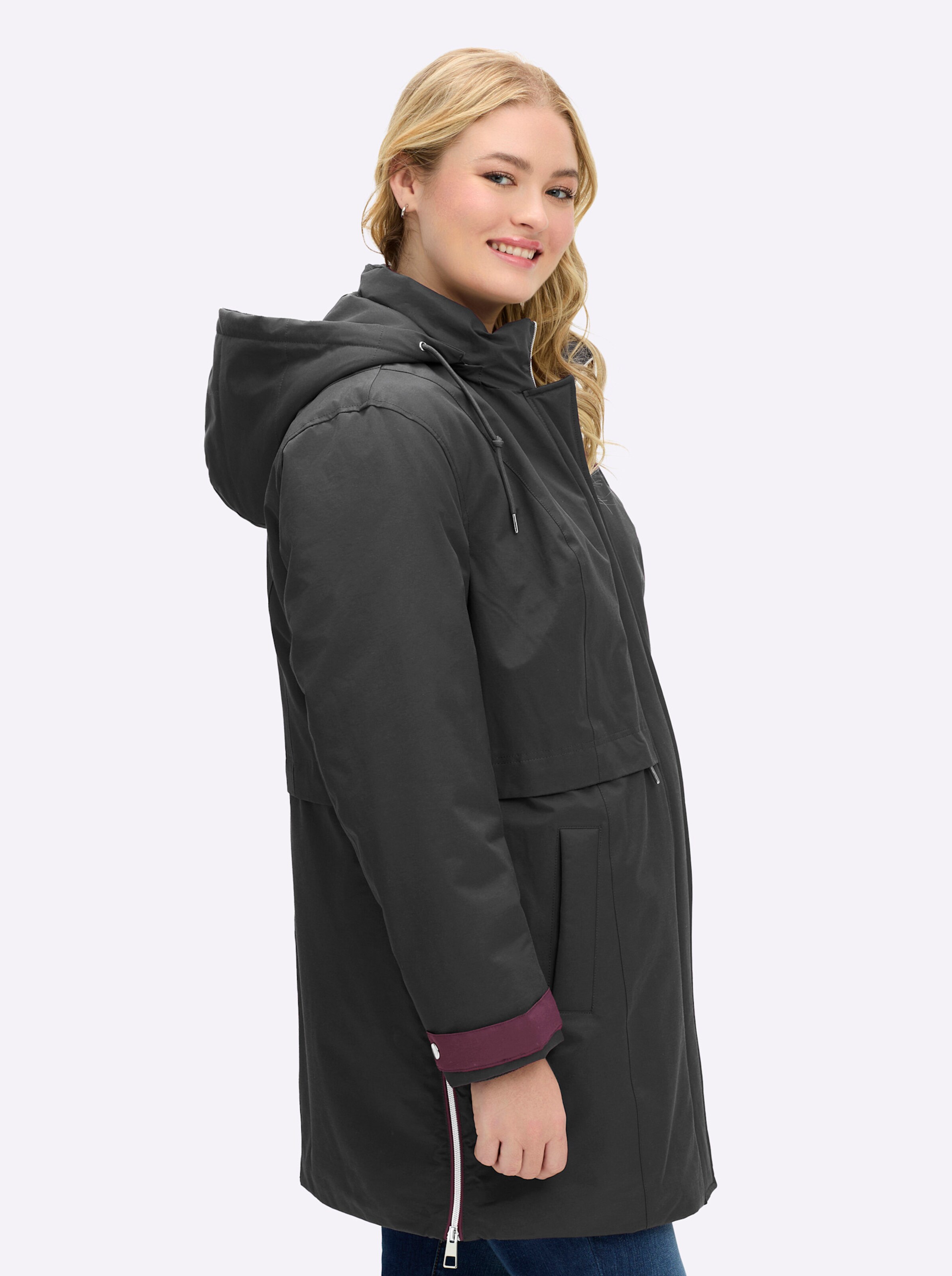 Thumbnail - Kapuzenjacke