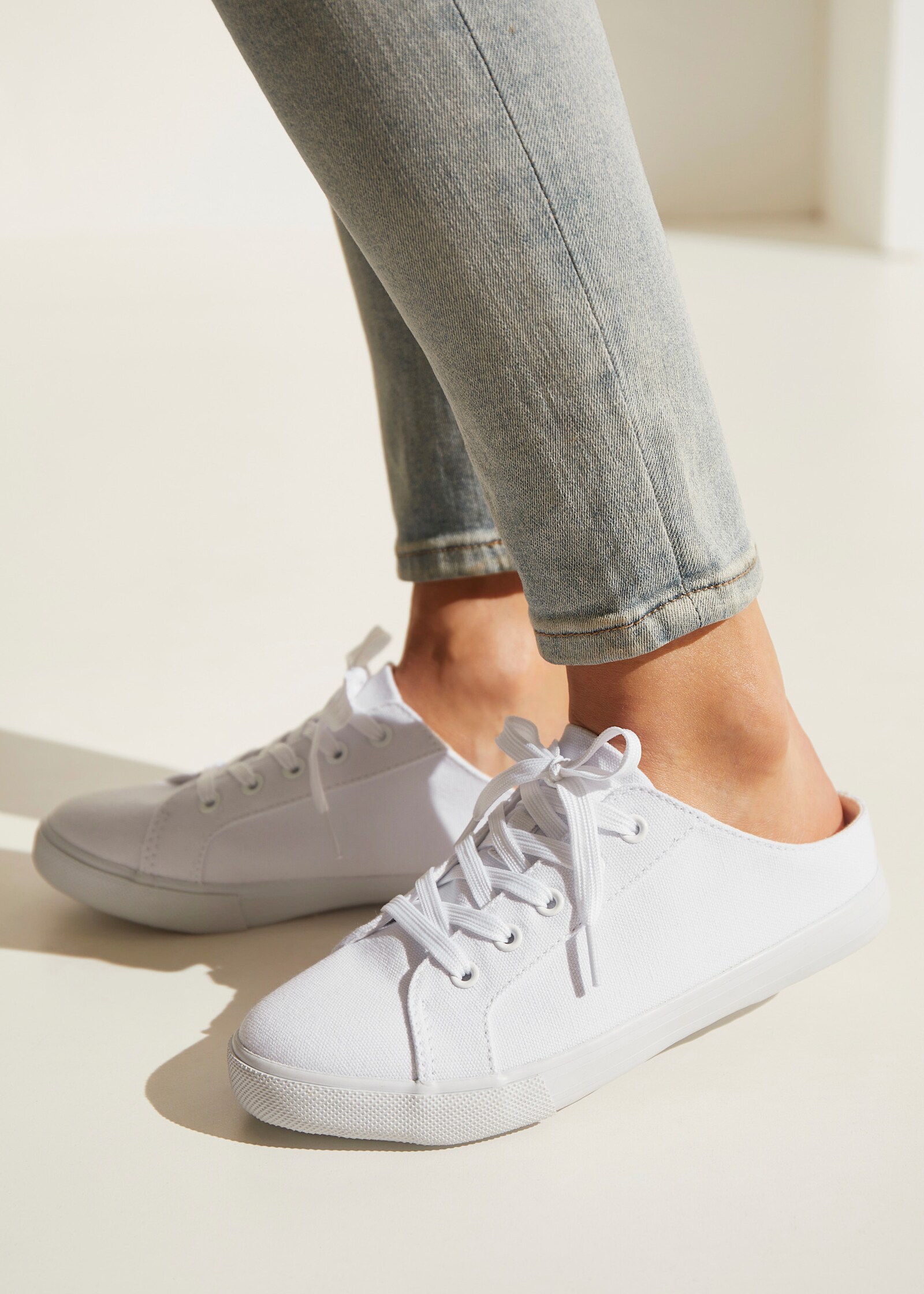 Vivance Sabot - weiß