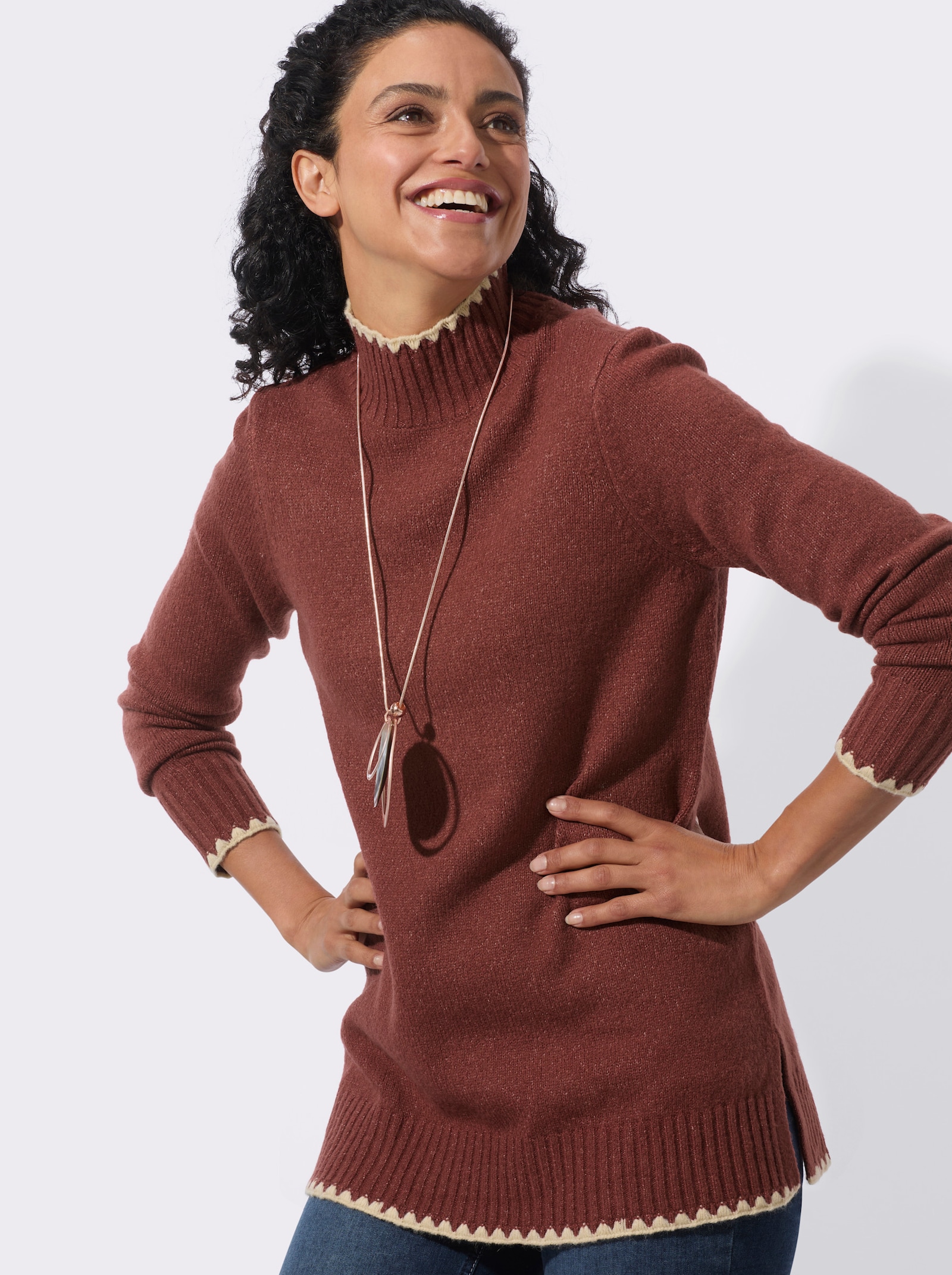 Longpullover mit Seitenschlitzen - rotbraun