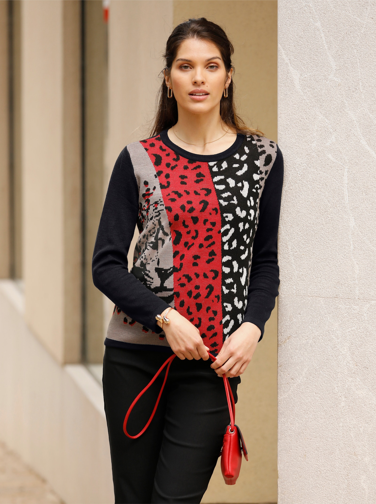 Pullover van jacquard met dierenprint voor - taupe/zwart gedessineerd