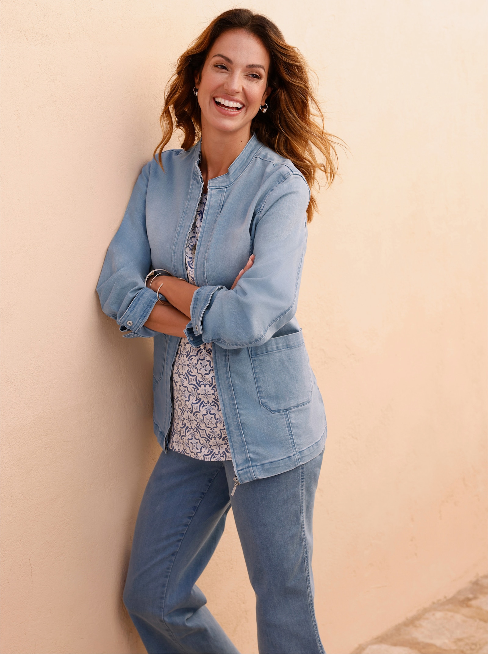 Jeansjacke mit Reißverschluss - blue-bleached