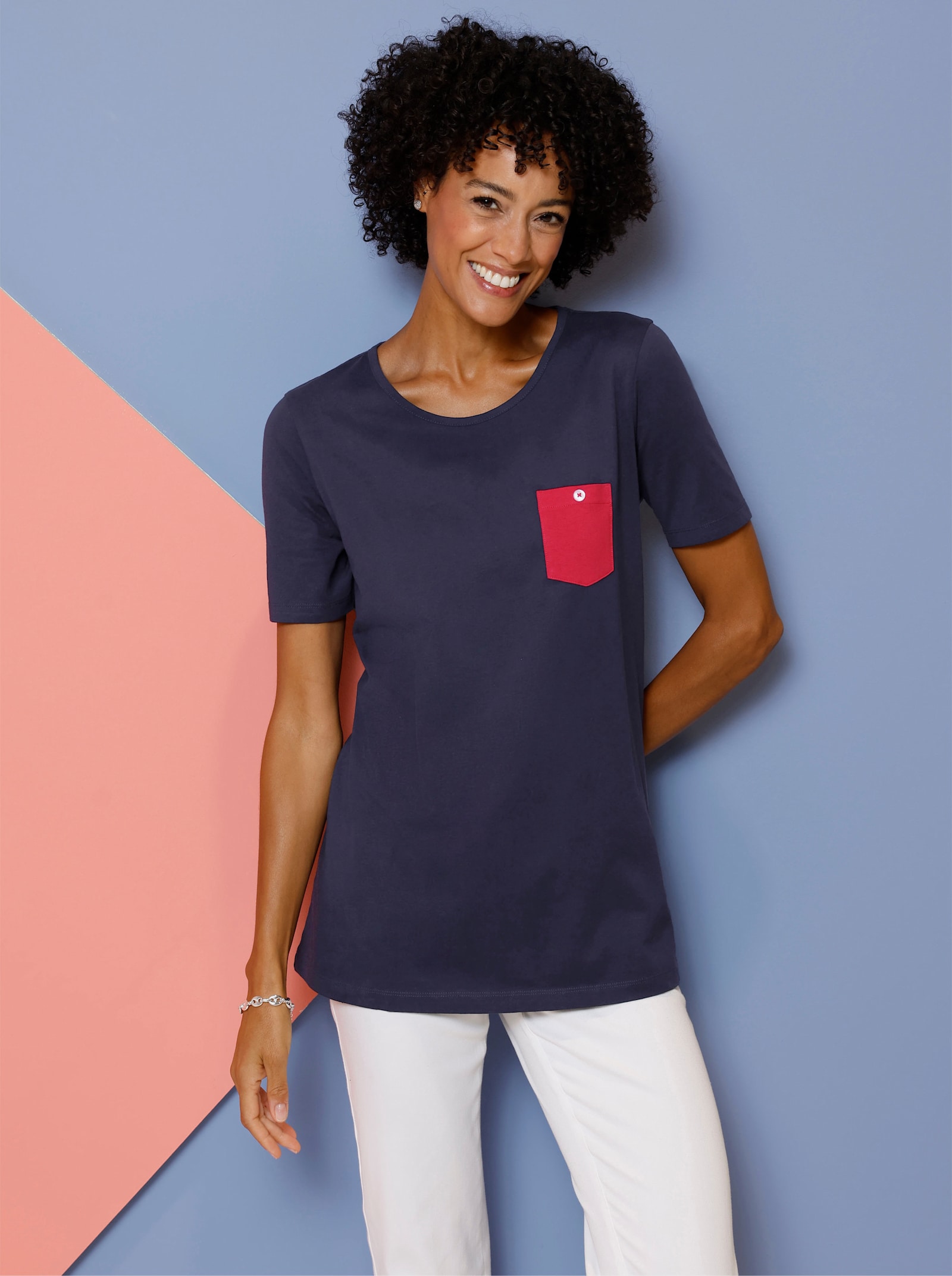Longshirt mit kontrastfarbiger Brusttasche - marine