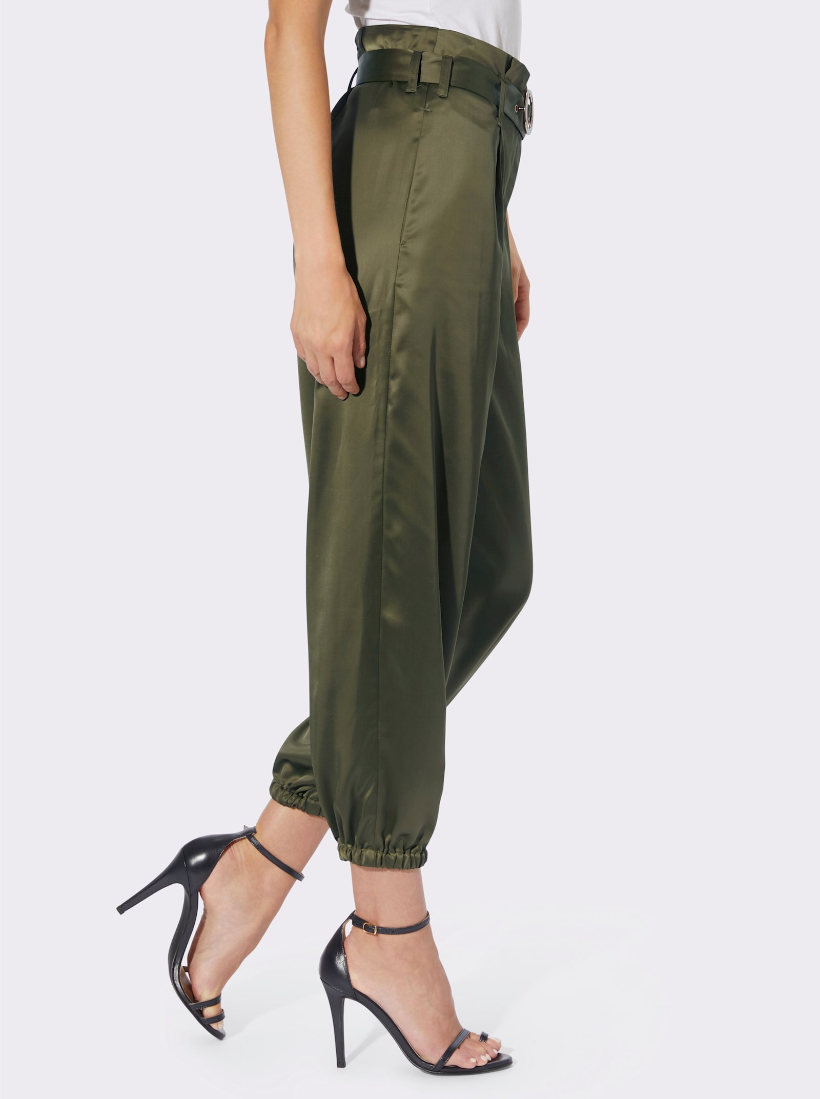 heine Paperbag-Hose aus mattglänzendem Satin - oliv