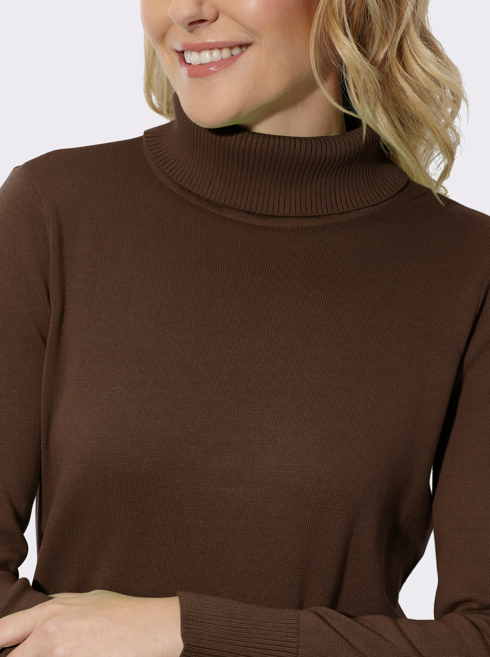 Rollkragenpullover mit Rippbündchen - schoko