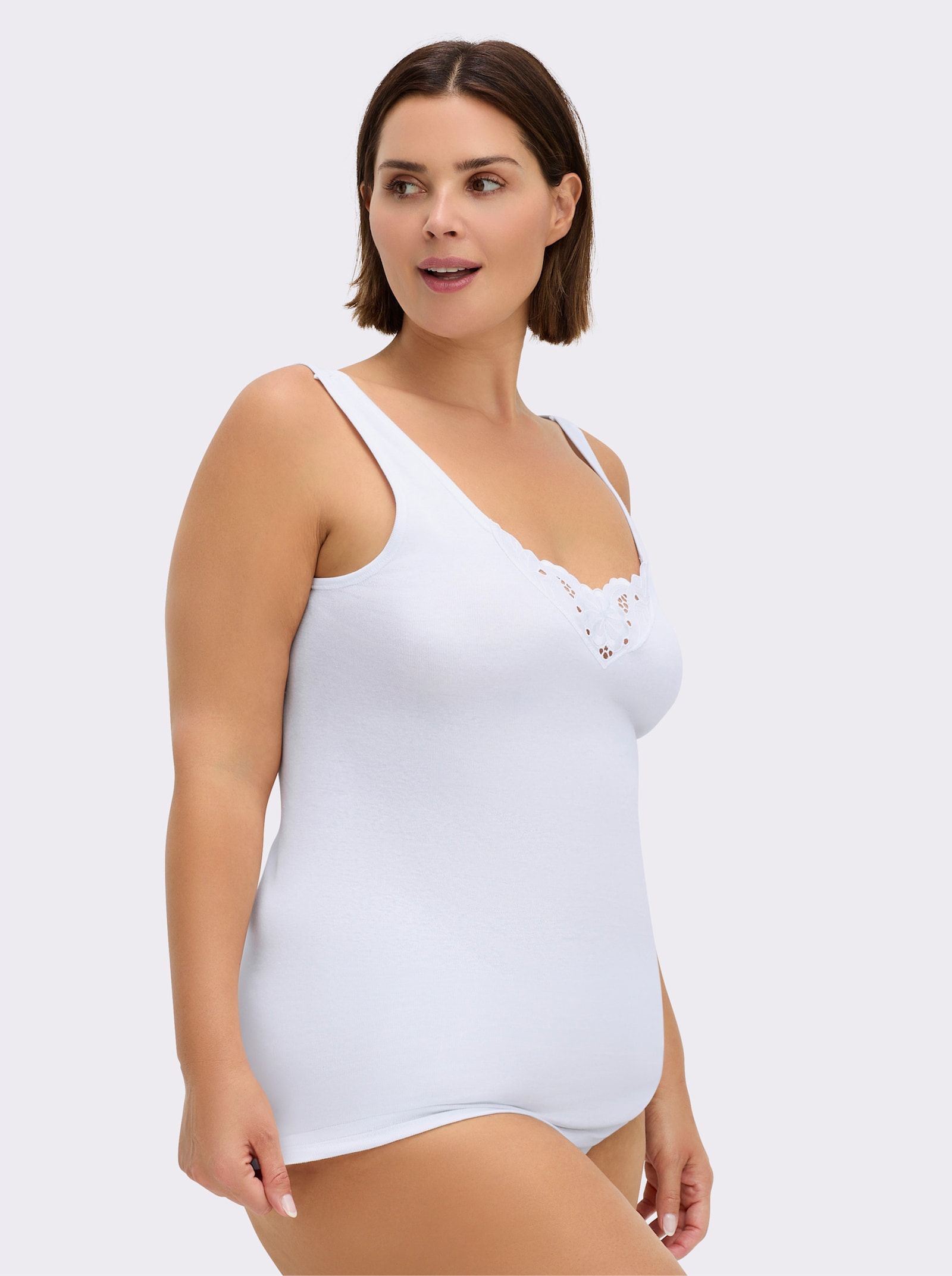 wäschepur Achselhemd mit verschiedenen Spitzen-Motiven - weiß