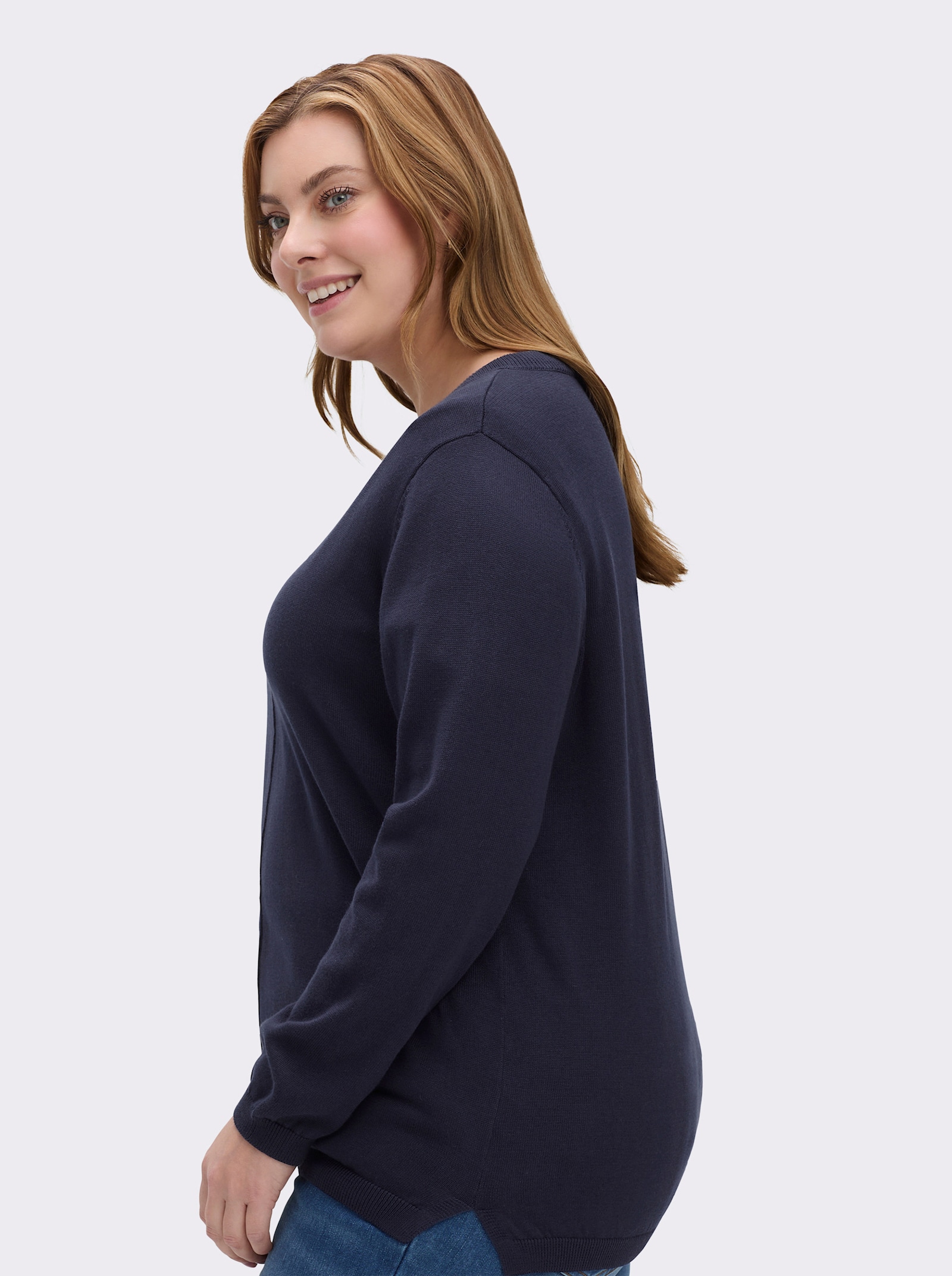 V-Ausschnitt-Pullover mit Biesen vorne - marine