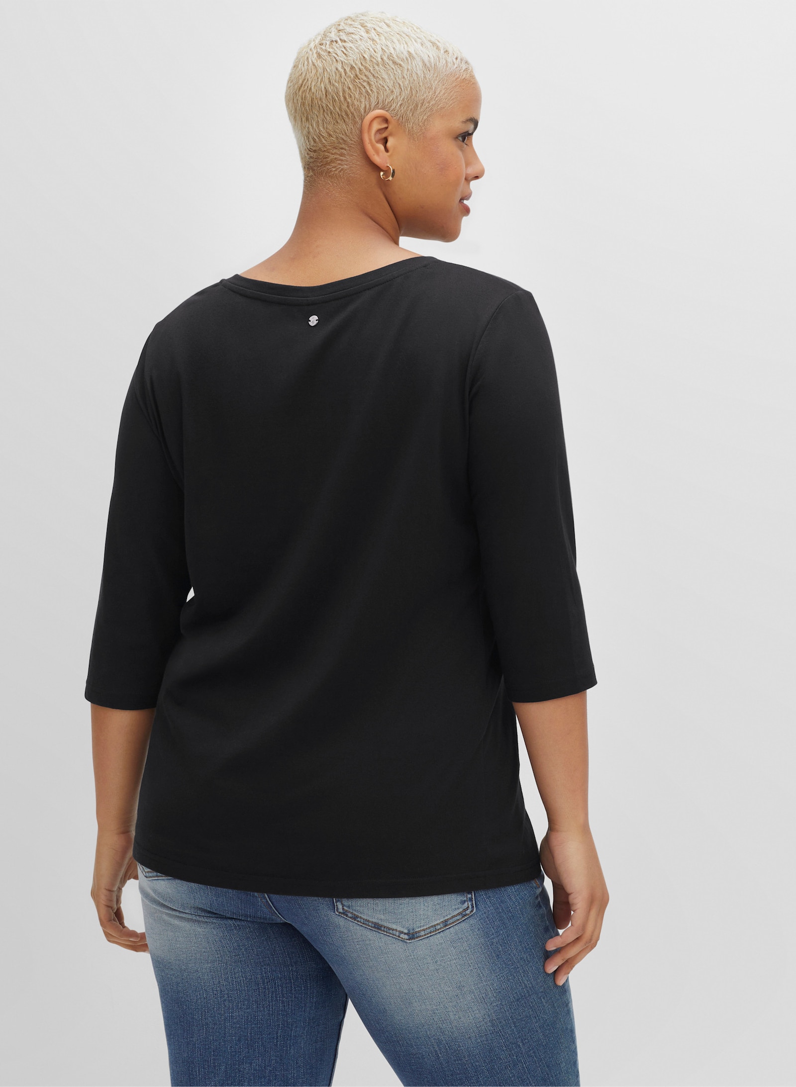 sheego 3/4-Arm-Shirt mit geschlitztem Ausschnitt - schwarz