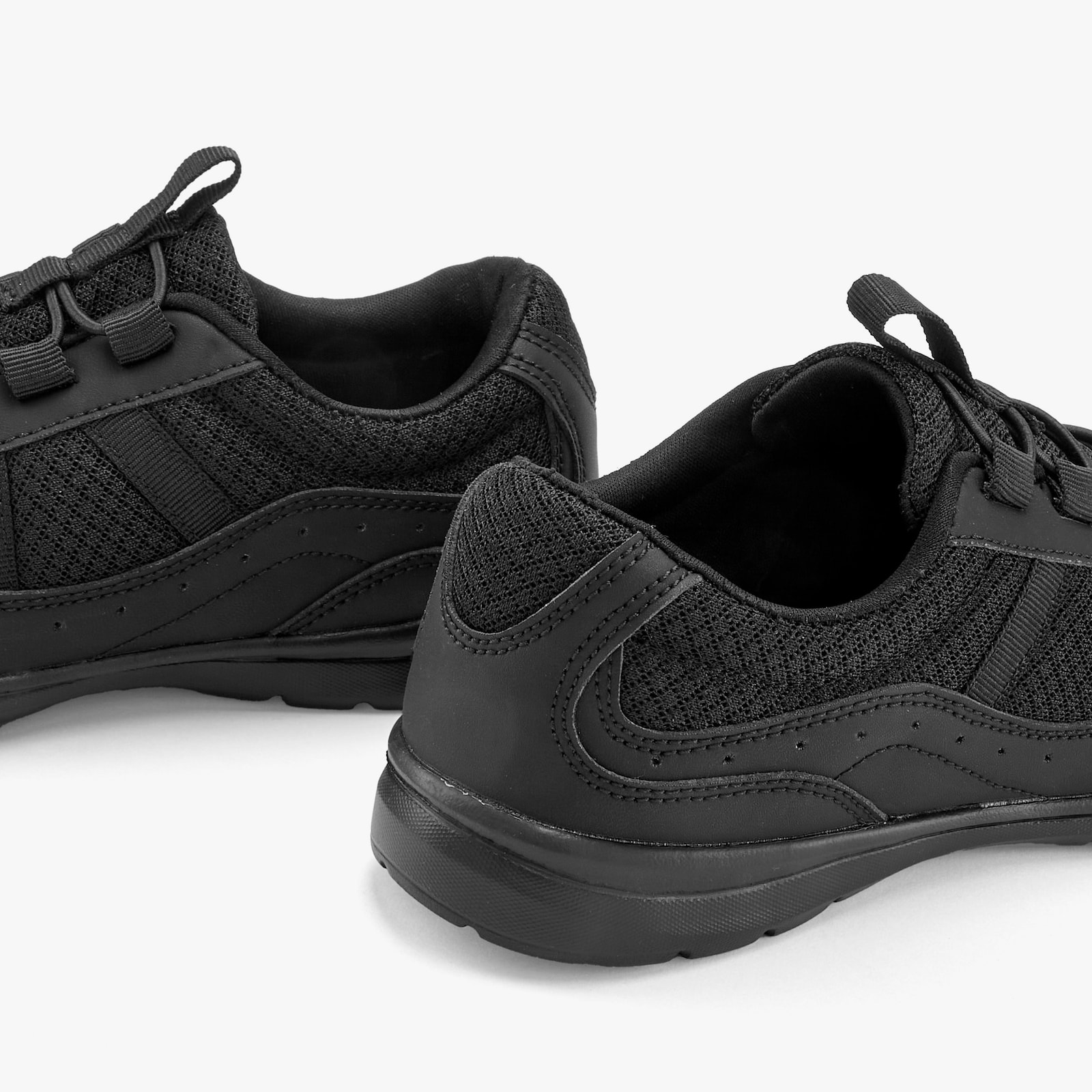 LASCANA Sneaker - schwarz