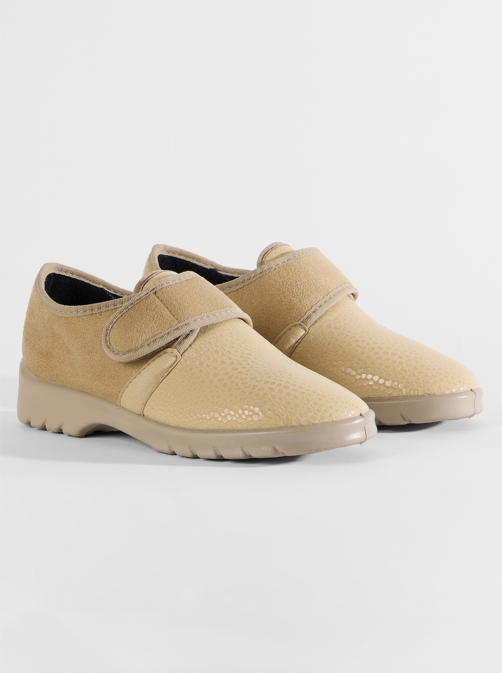 Varomed Klettschuh von Varomed, Weite H - beige