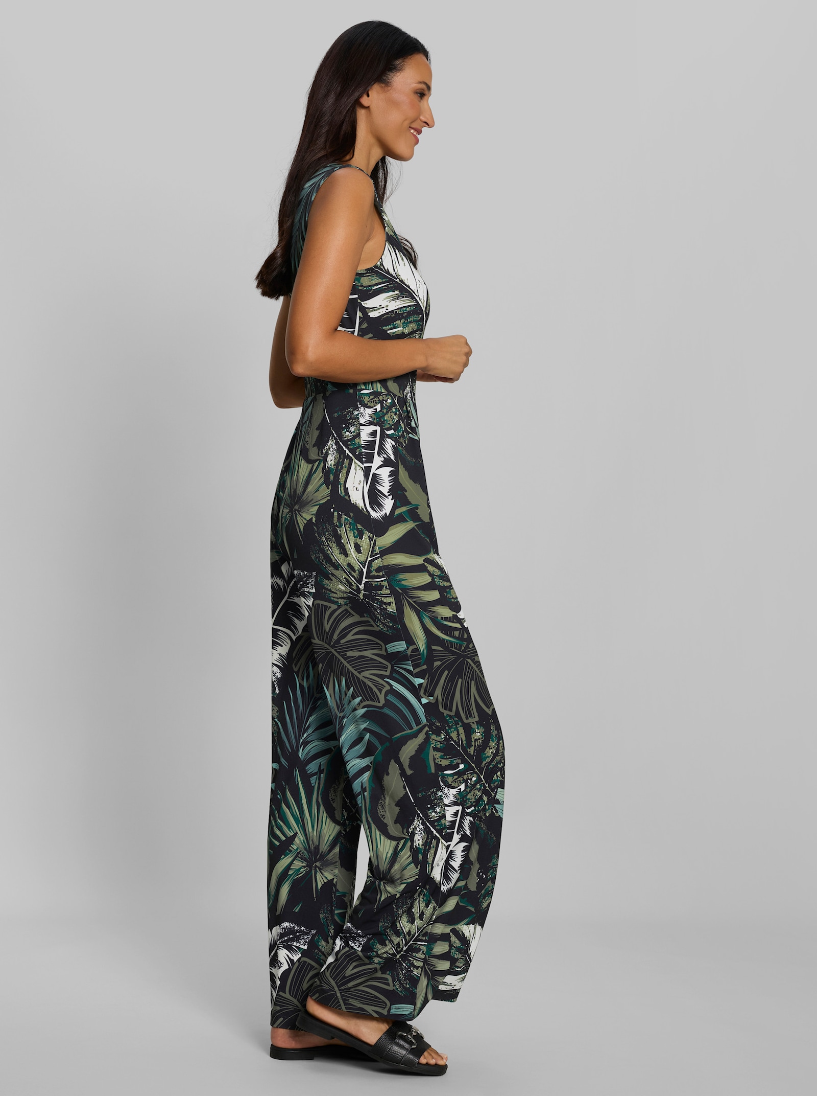 heine Jumpsuit mit Blätterprint - lindgrün-schwarz-bedruckt