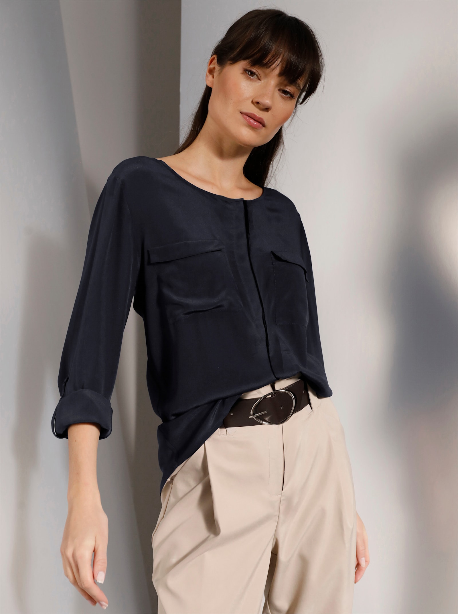 heine Seidenbluse mit mattem Glanz - marine