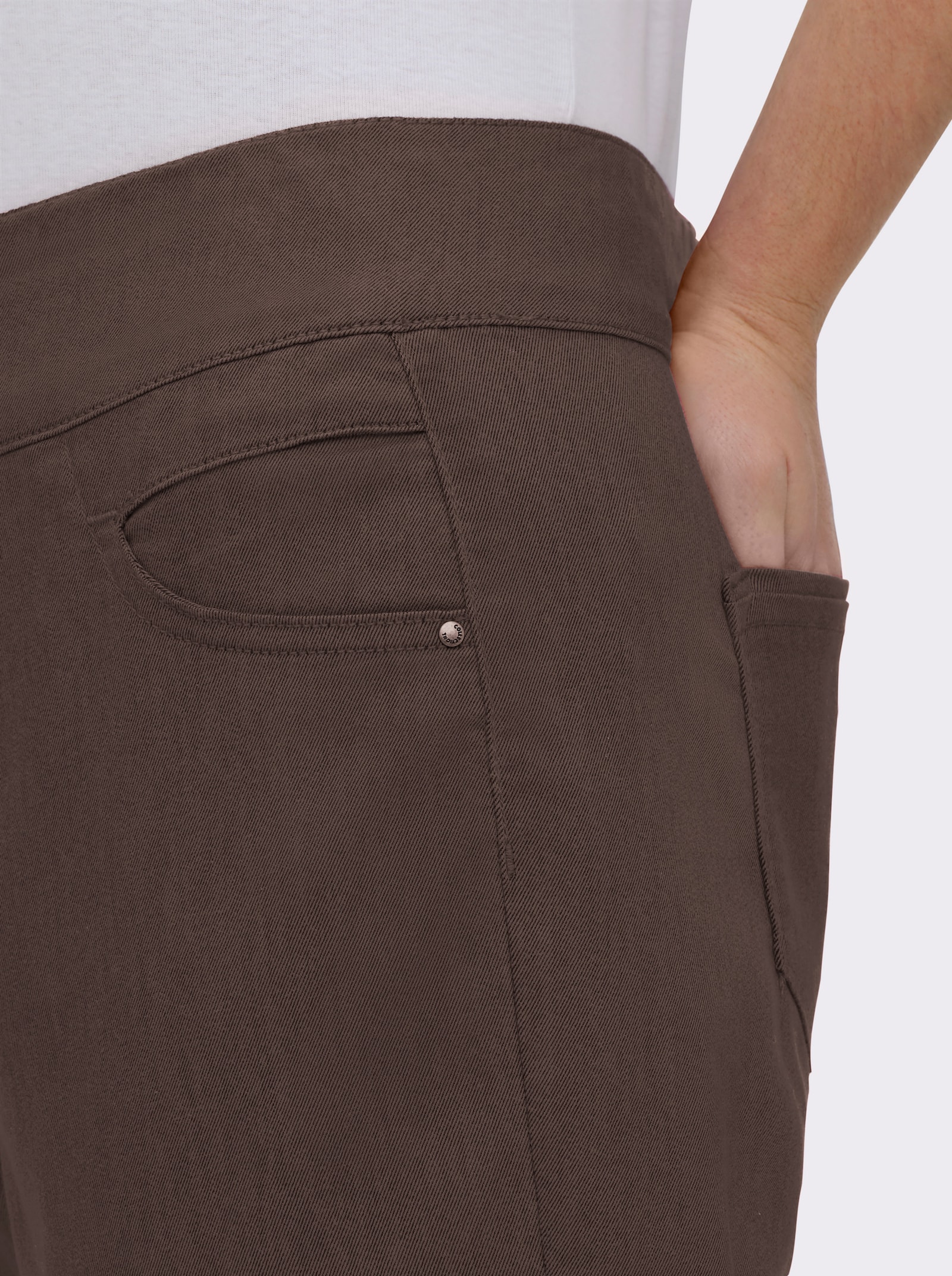 Schlupfhose mit hohem Dehnbund - schoko