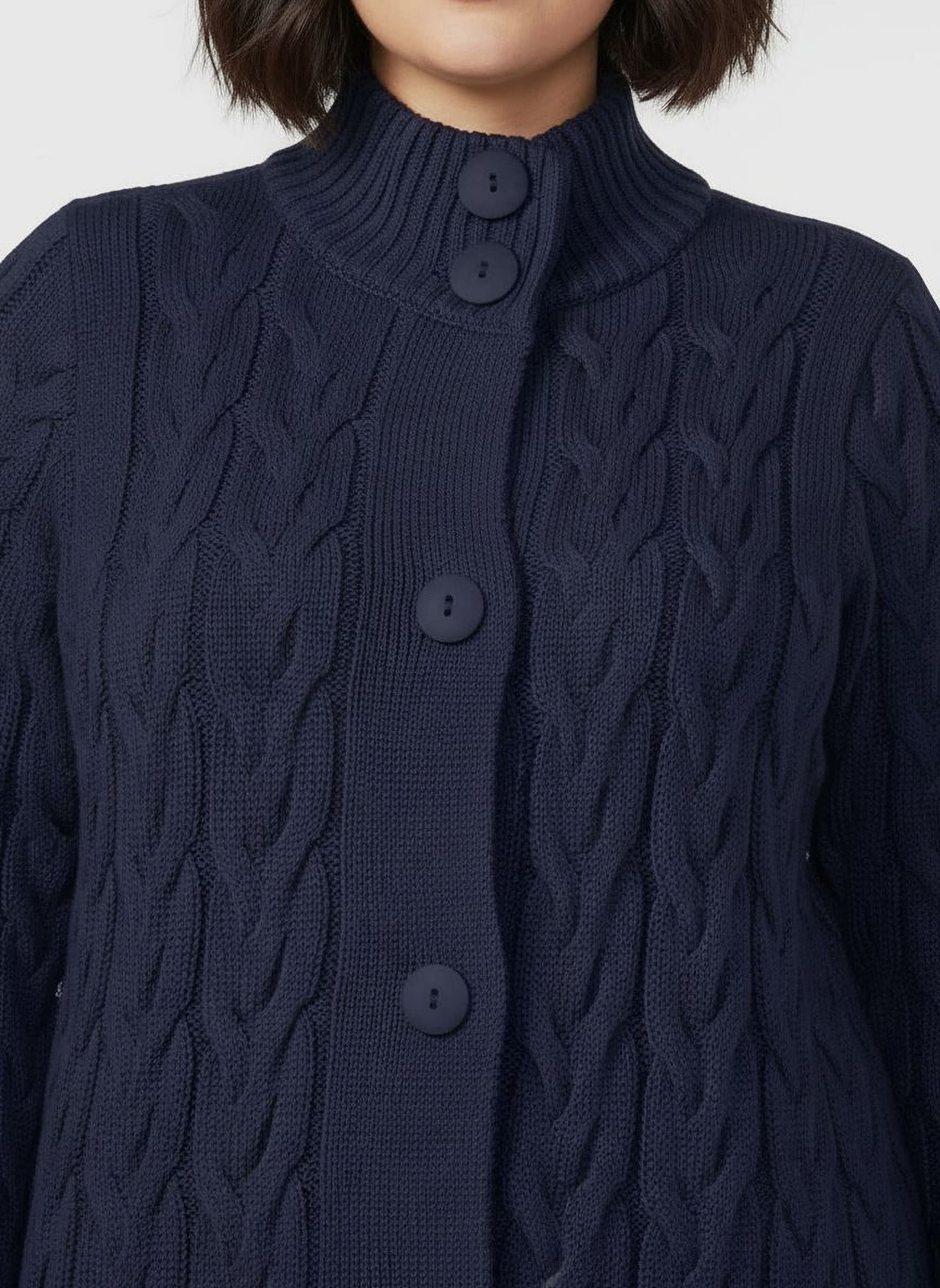 Longstrickjacke mit Zopfmuster - marine