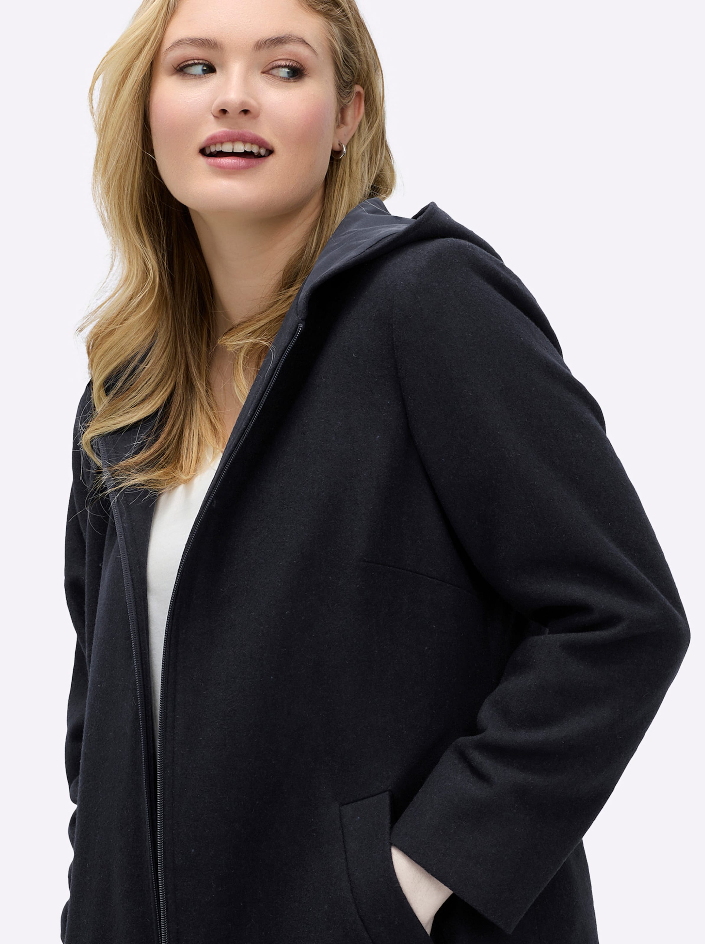 Thumbnail - Wintermantel