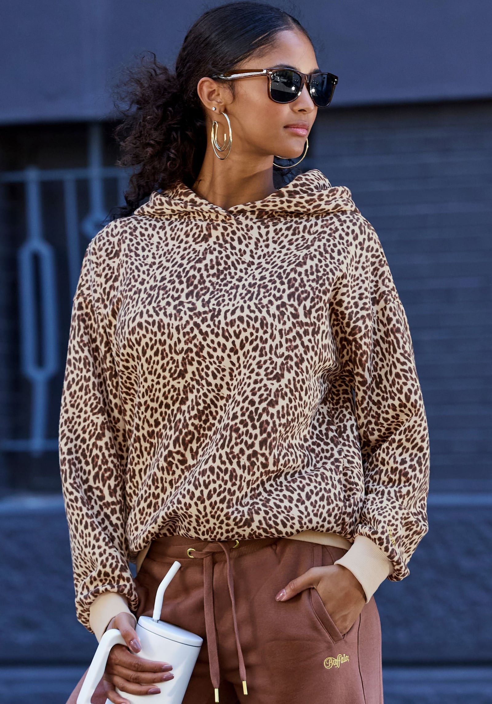 Buffalo Kapuzenpullover - beige leo