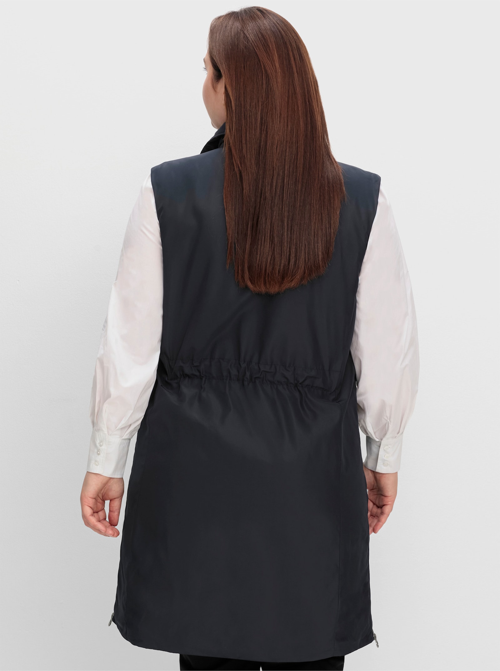 sheego Longweste mit seitlichen Reißverschlüssen - tiefblau