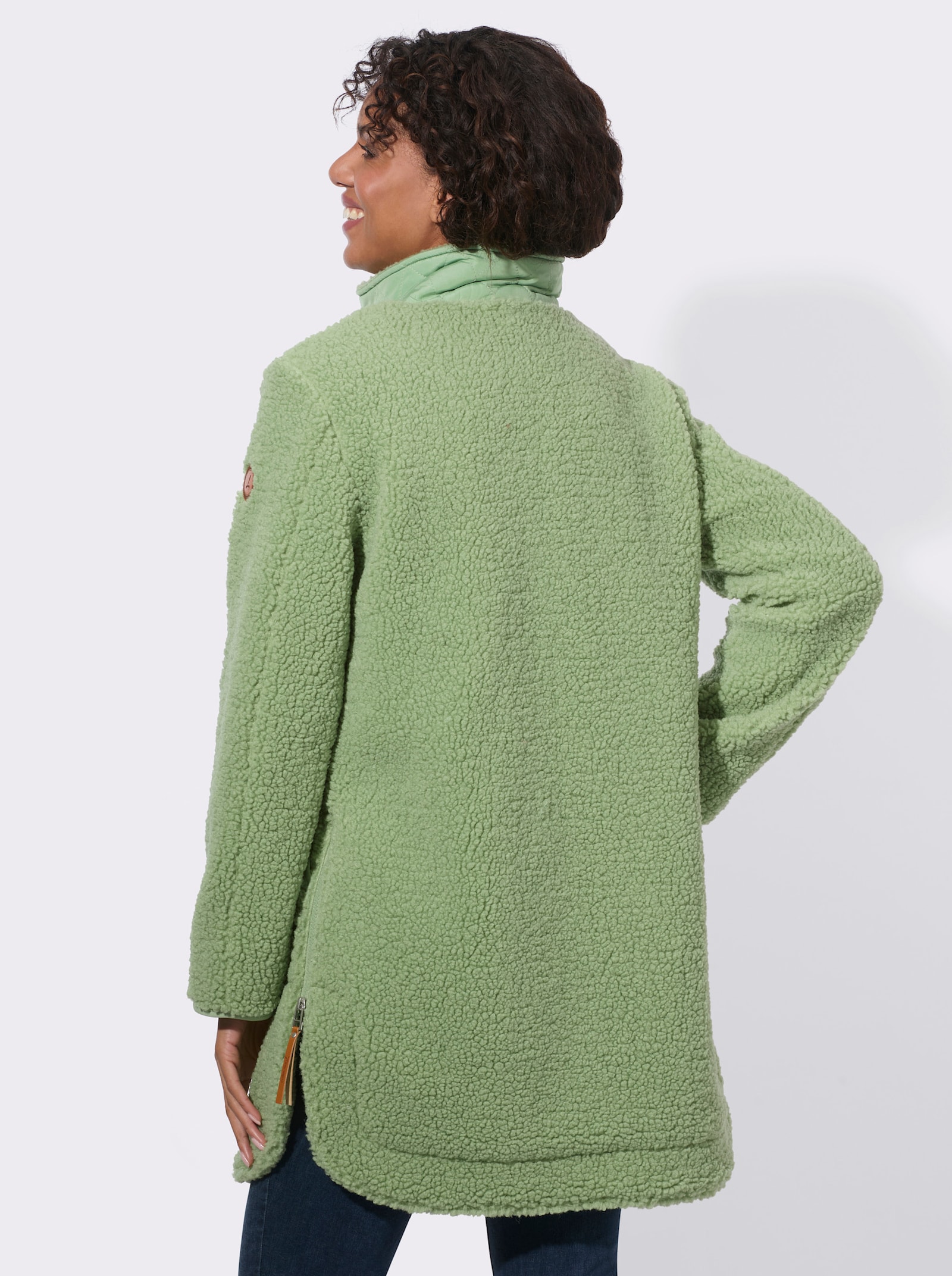 Teddyjacke mit Reißverschluss an den Saumschlitzen - eucalyptus