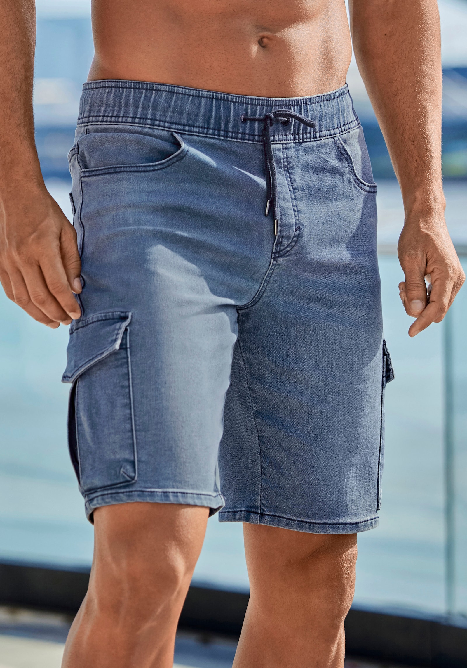 John Devin Shorts - blue denim