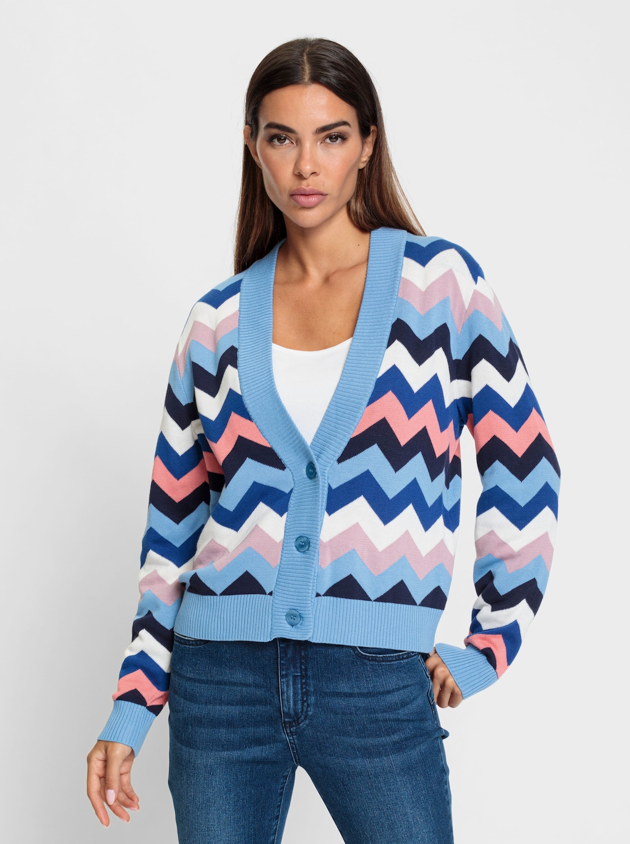 heine Strickjacke - himmelblau-flamingo-gemustert