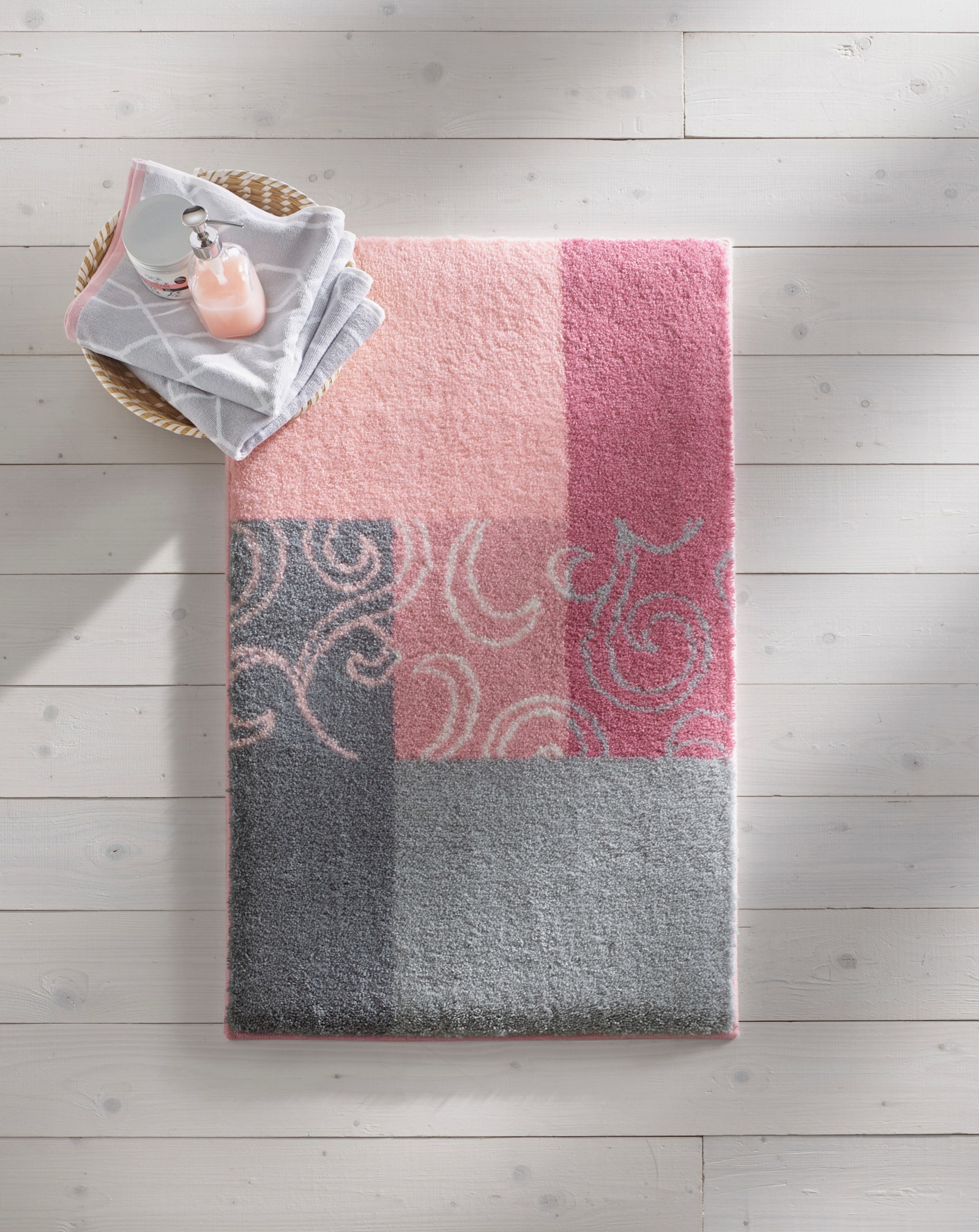 Grund Badgarnitur - grau-rosé