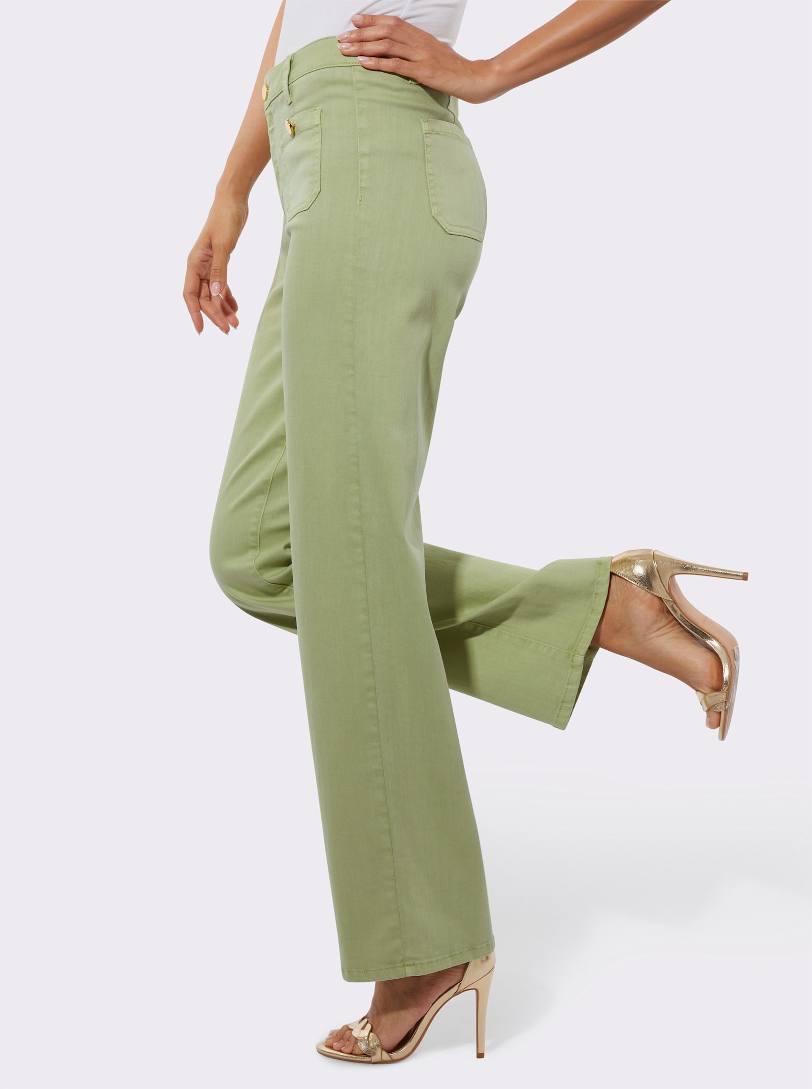 Jeans mit weit geschnittenen Beinen - lindgrün