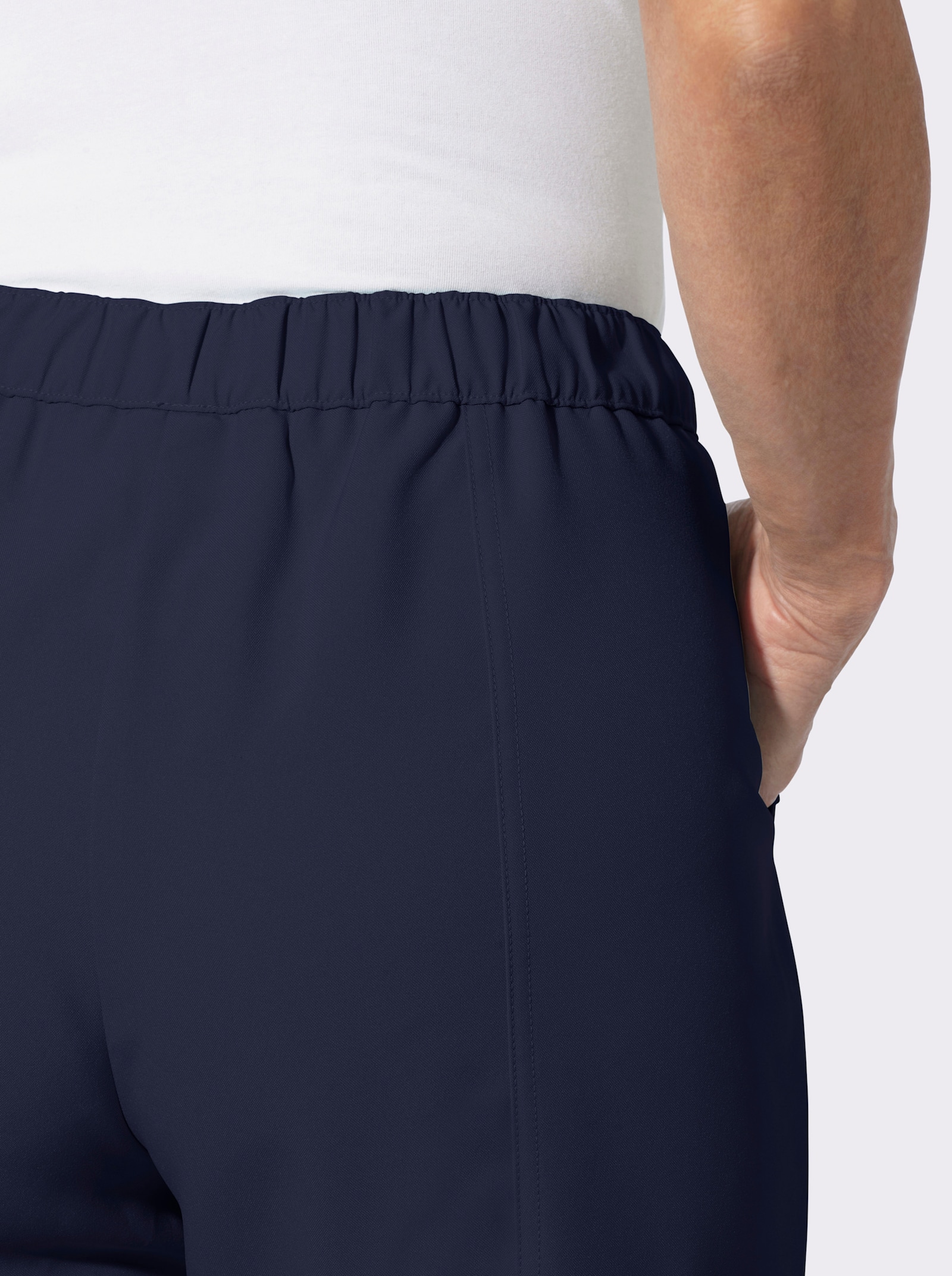 Schlupfhose mit Zierpatten an den Taschen - marine