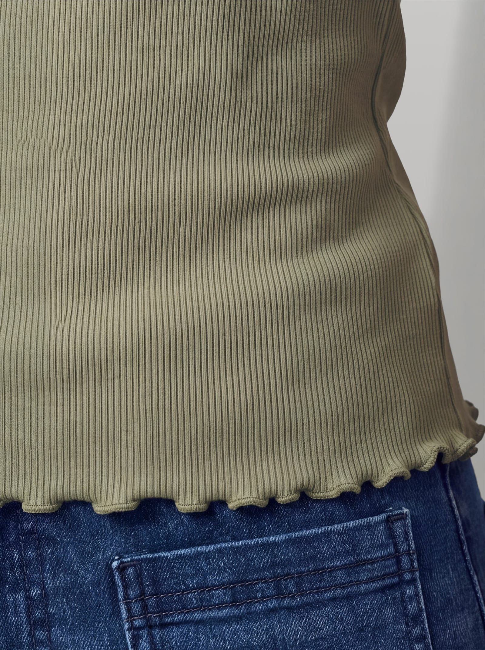 heine Rippshirt mit Wellenkanten - khaki