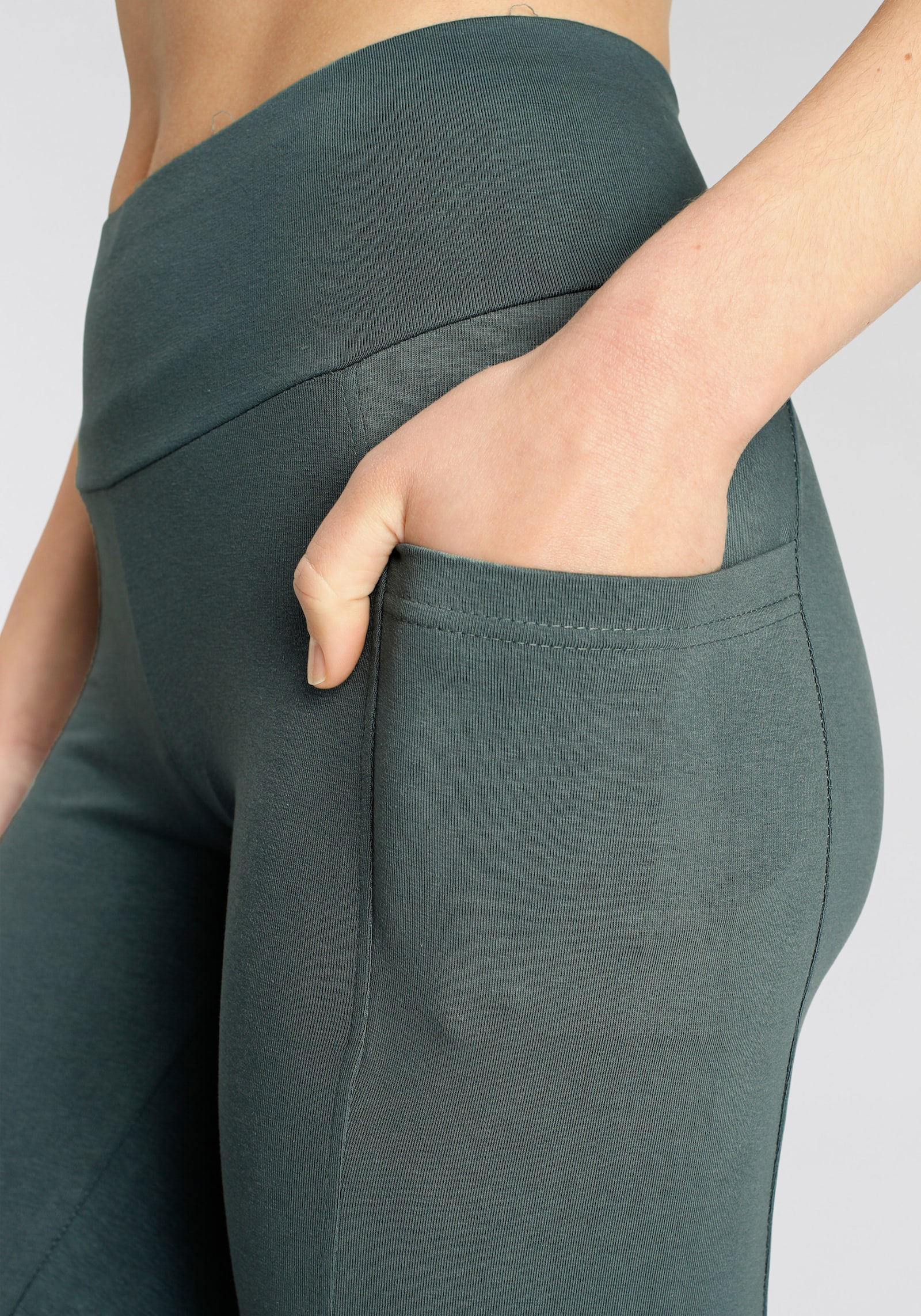 Vivance Leggings - grün