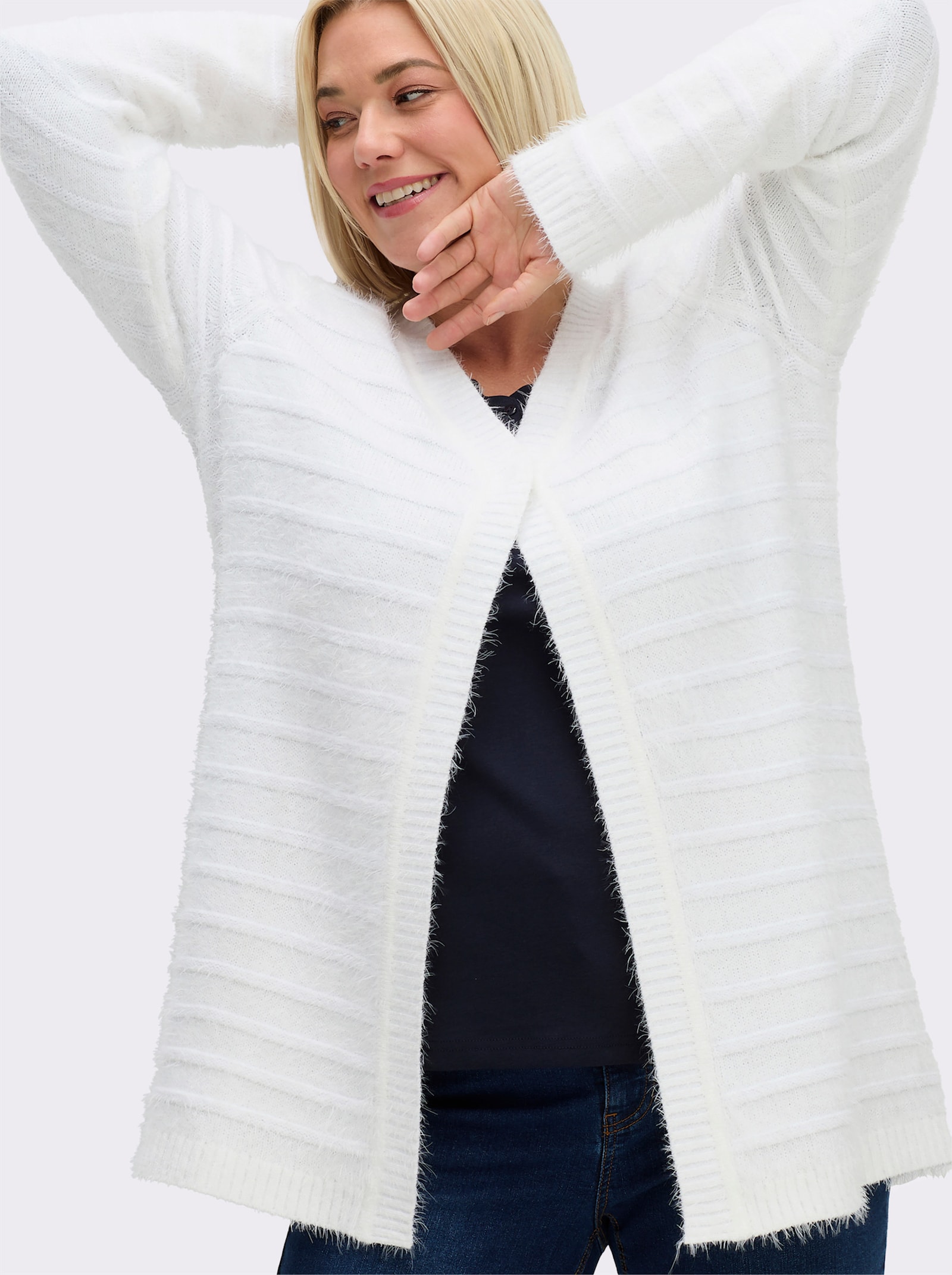 sheego Strickjacke in langer Form mit Druckknopf - ecru