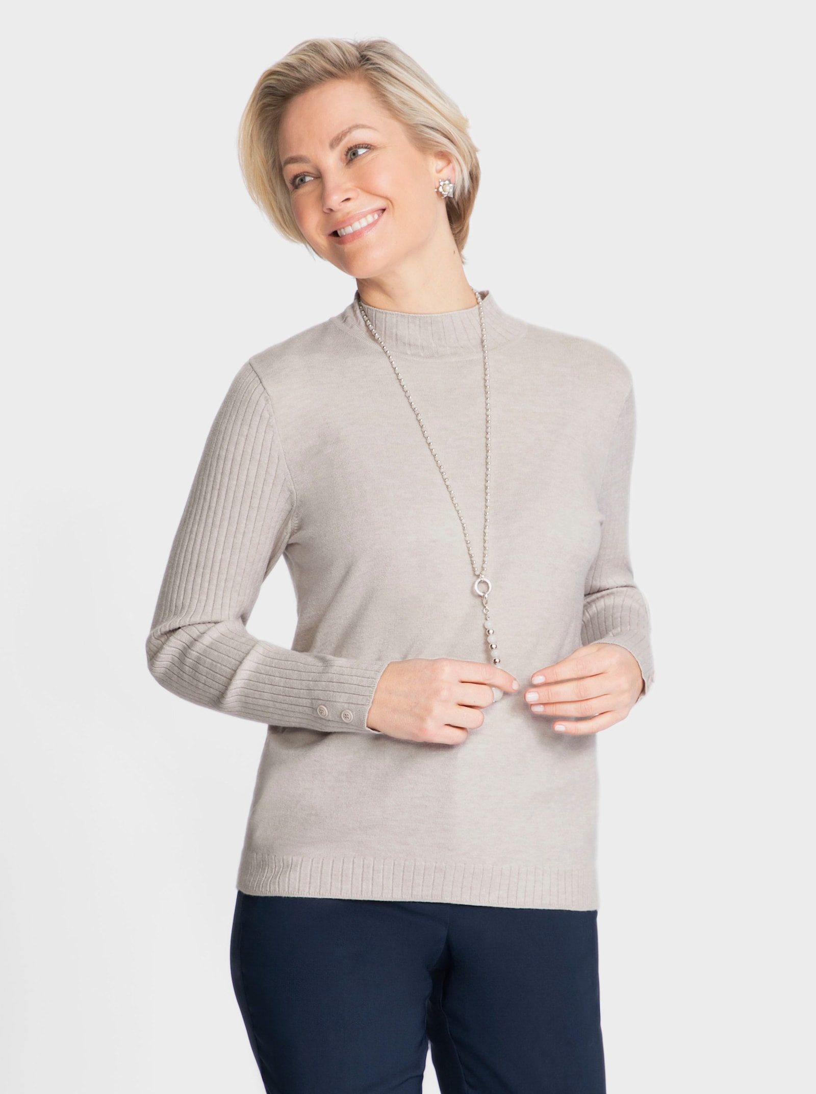 Stehkragenpullover mit Zierknöpfen - hellgrau-meliert