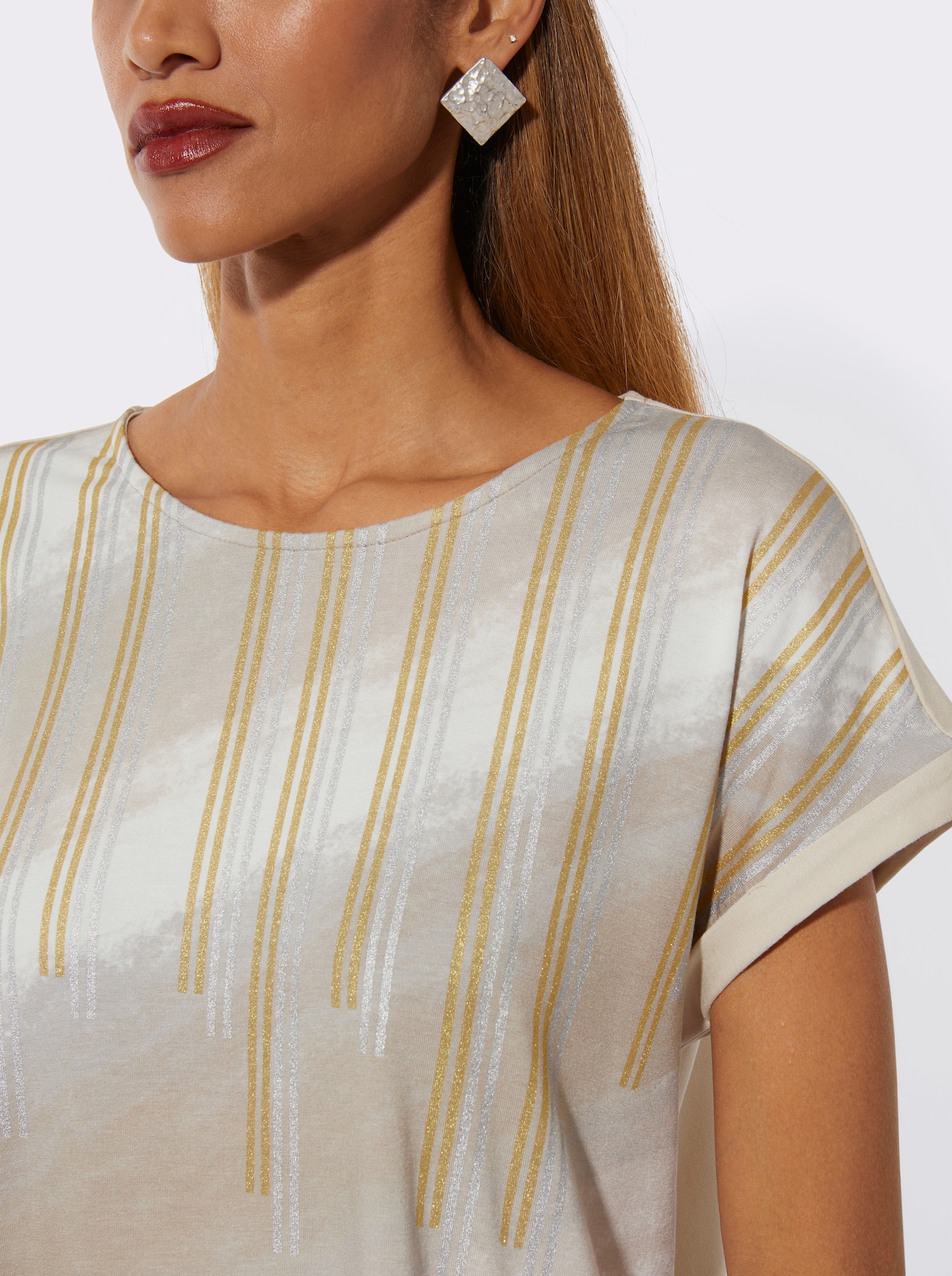 Rundhalsshirt , hinten einfarbig - sand-ecru-bedruckt