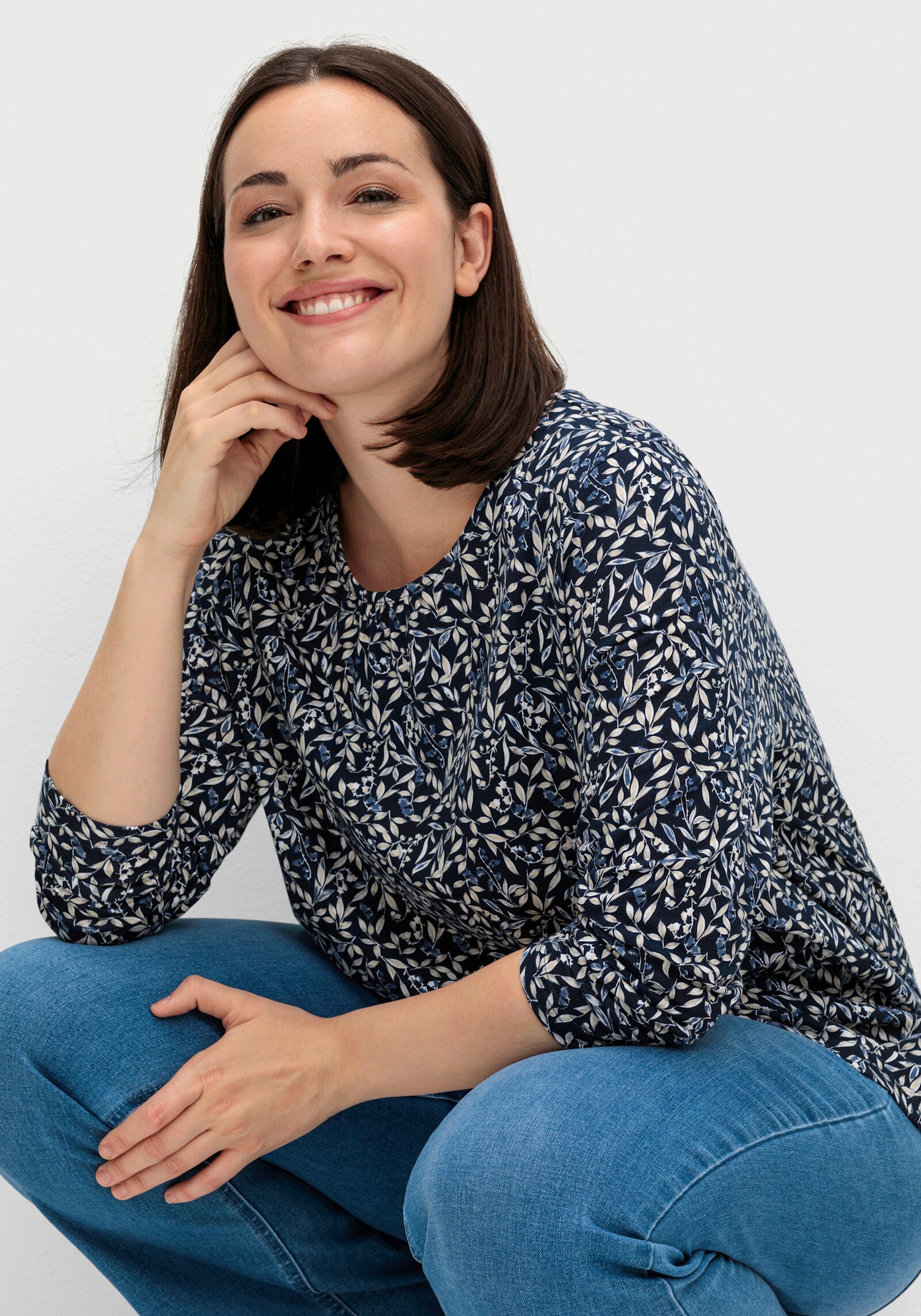 Langarmshirt mit Blüten-Dessin - marine-rauchblau-bedruckt