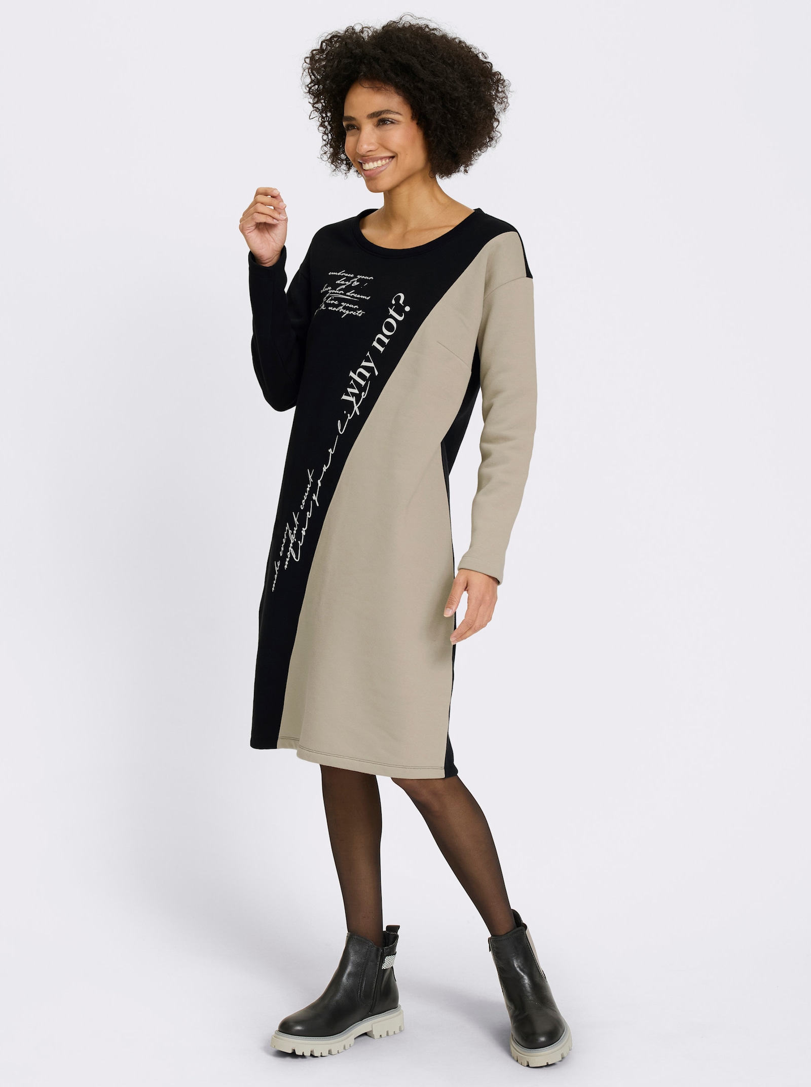 heine Sweatkleid mit diagonalem Streifen - sesam-schwarz-bedruckt