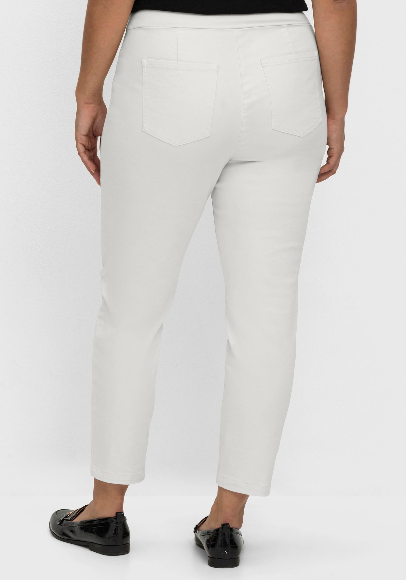 sheego 7/8-Hose mit Schlupfbund, schmale Form - weiss