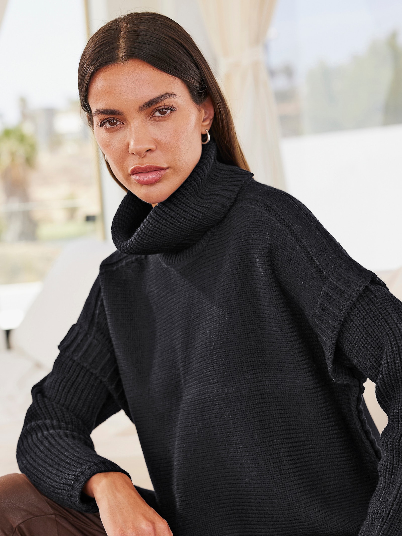 heine Rollkragenpullover in Poncho-Optik - schwarz