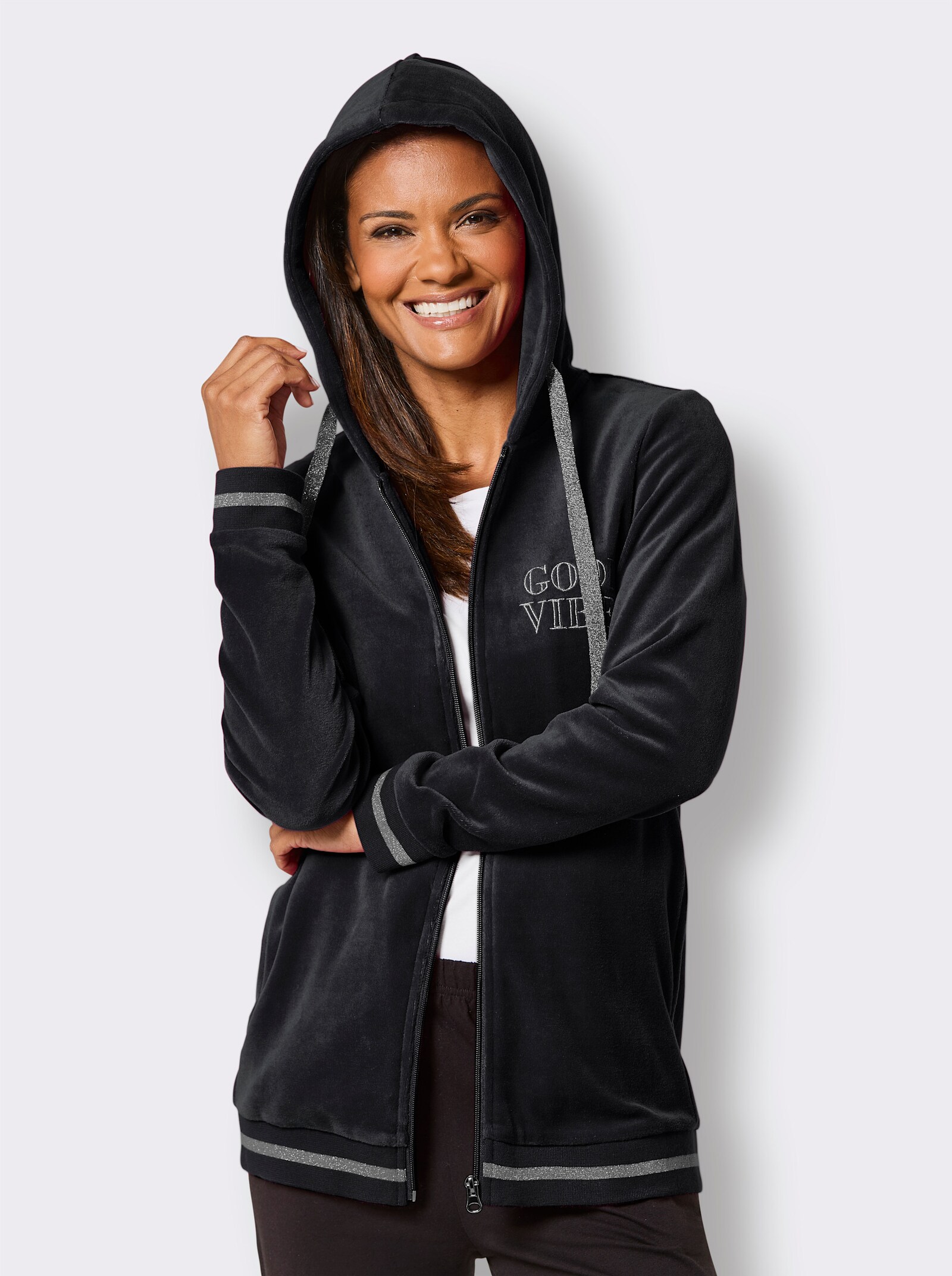 feel good Nickijacke mit Glitzer-Details - schwarz