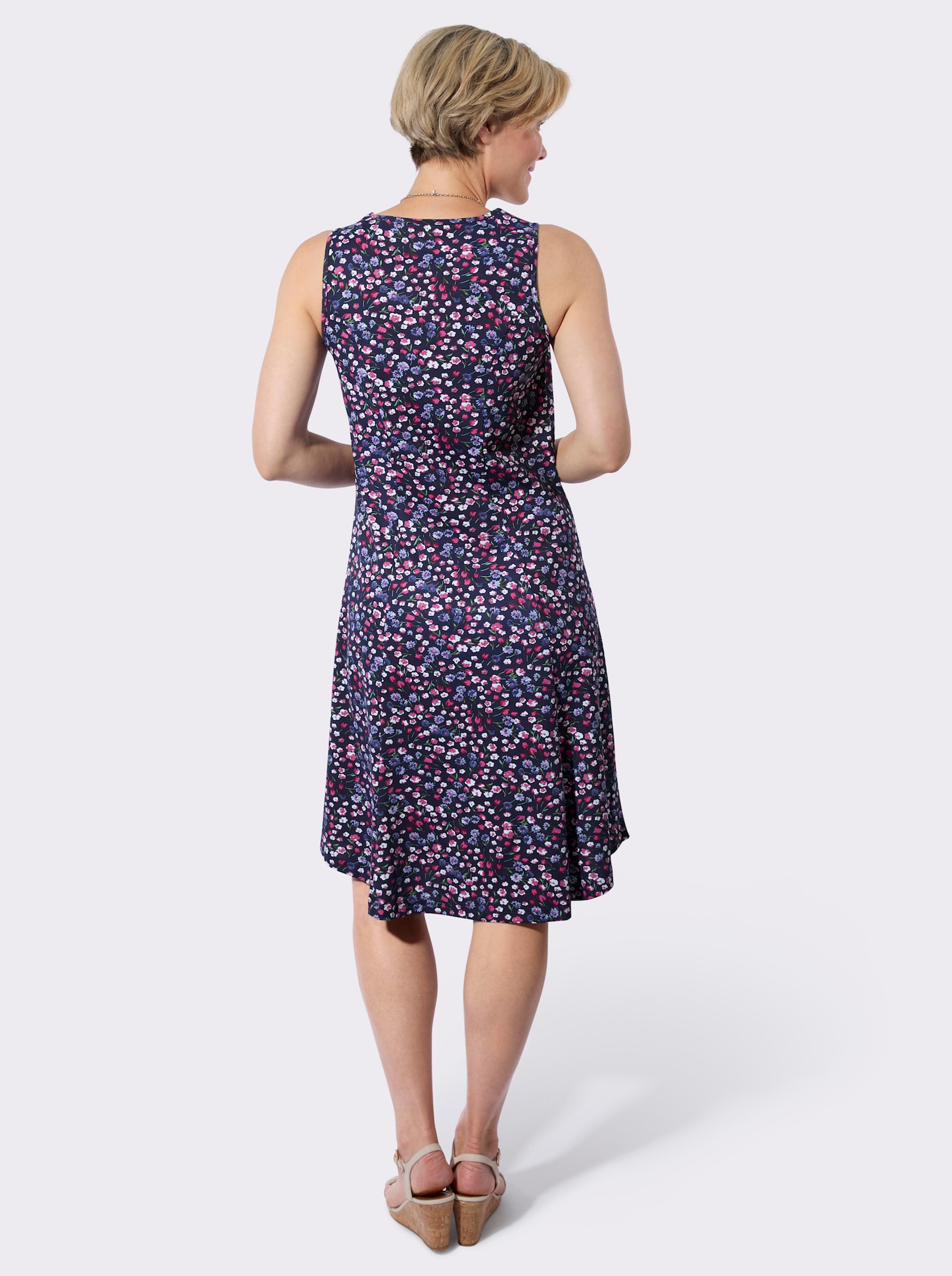 Sommerkleid im Millefleurs-Dessin - marine-fuchsia-bedruckt